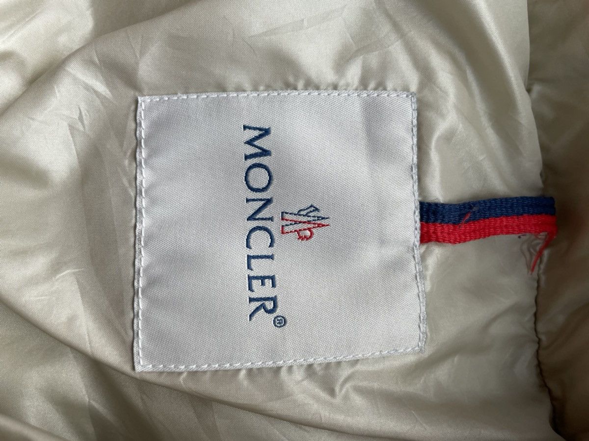 Moncler Moncler down Jacket | Size 3 fits S Size S / US 4 / IT 40 - 11 Thumbnail