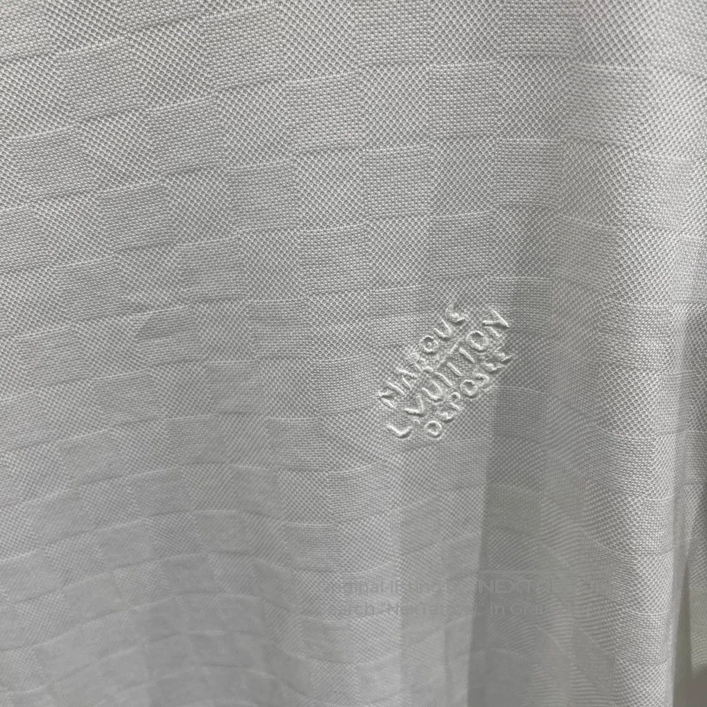 Louis Vuitton White Short-Sleeve Crewneck T-Shirt. Size US S / EU 44-46 / 1 - 4 Thumbnail