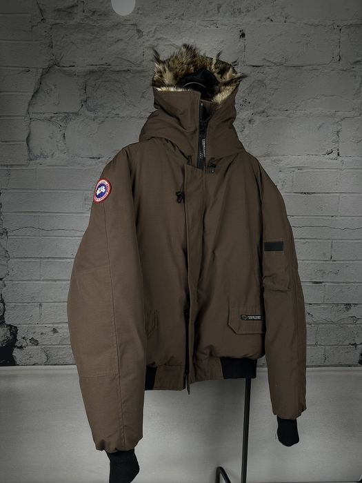 Canada goose hotsell 7950m amazon