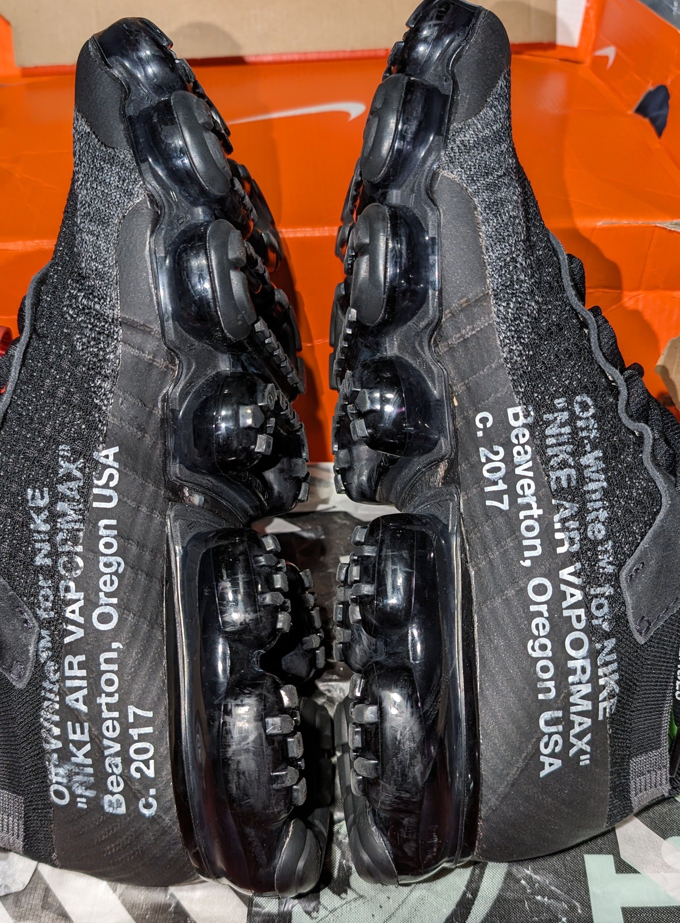 Size Nike Off-White x Air VaporMax The Ten