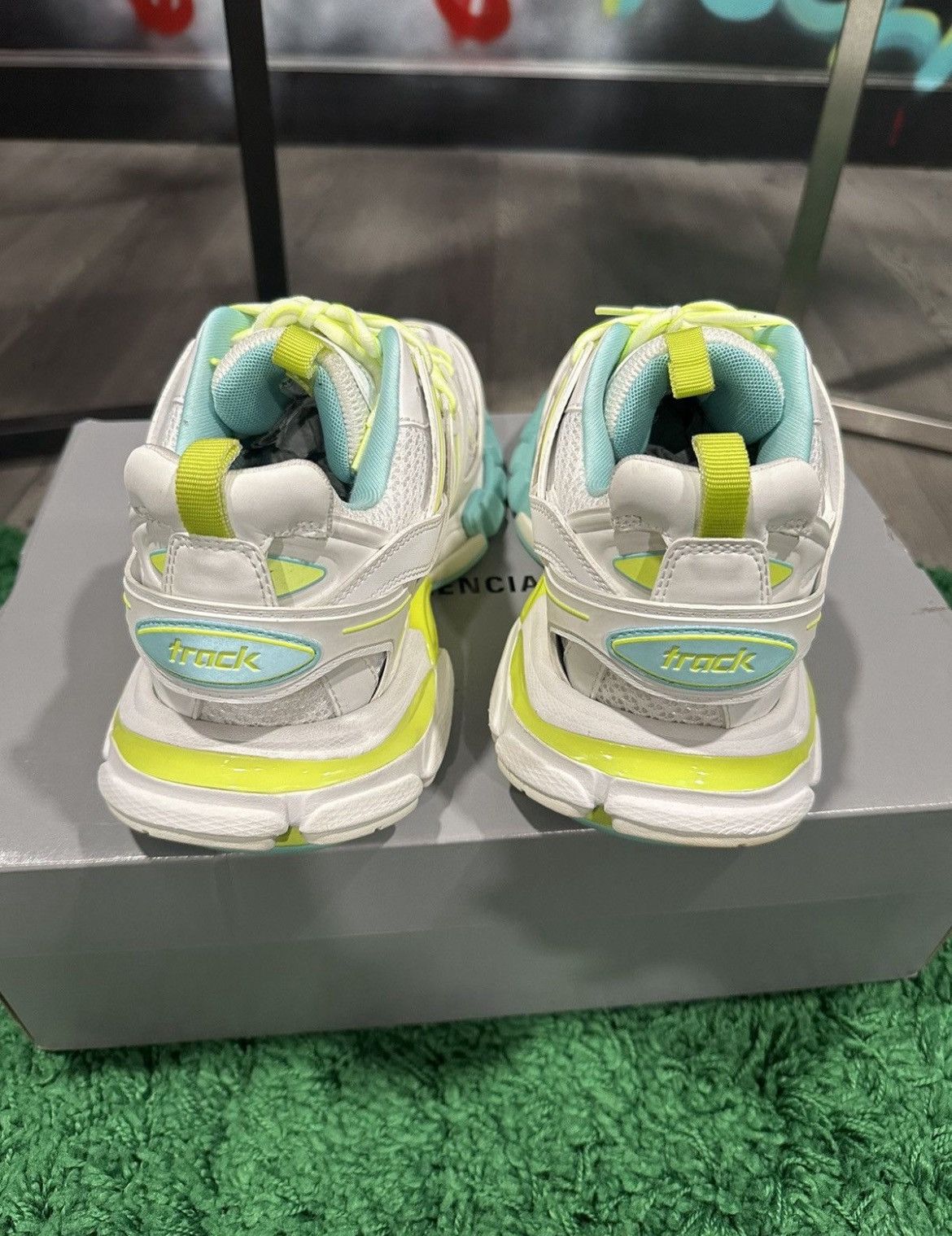 Balenciaga balenciaga tracks Size US 8 / EU 41 - 2 Thumbnail