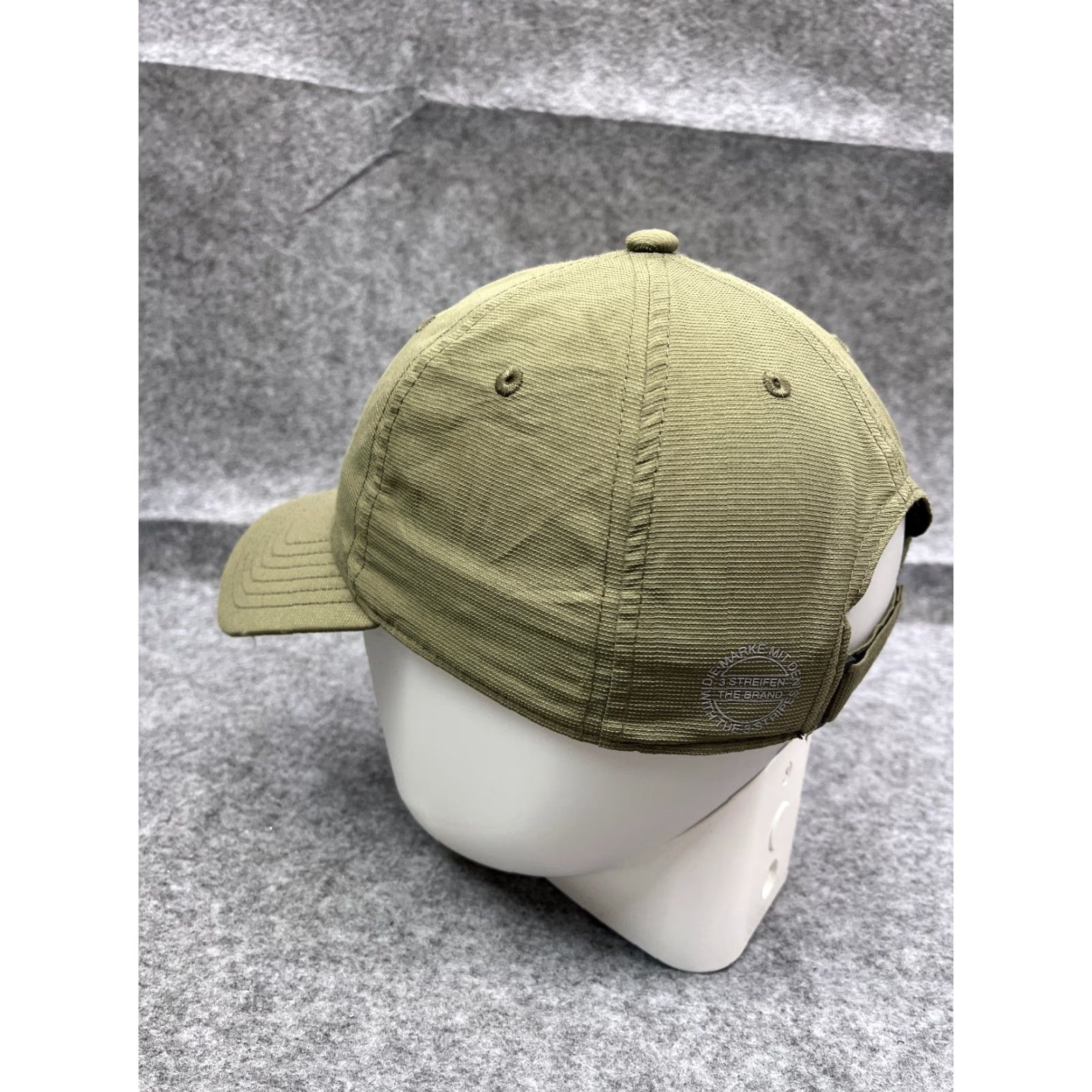 Adidas Adidas Hat Cap Strap Back Adult One Size Green 100% Polyester Golf Baseball Cap Mens Cap Lightweight Adjustable Twill Logo Outdoors Sports Casual N/A Size ONE SIZE - 5 Thumbnail