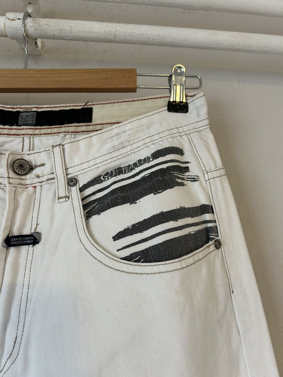 Marithe + Francois Girbaud Martine Françoise Girbaud Graphic Distressed Jeans - Size 32 Size US 32 / EU 48 - 2 Thumbnail