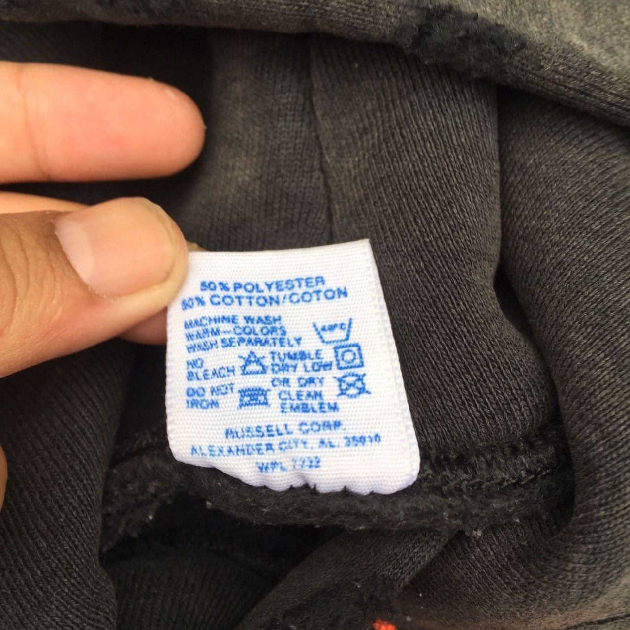 Russell Athletic × Vintage Vintage Russell Athletic Distressed Sunfaded Hoodies Size US L / EU 52-54 / 3 - 7 Thumbnail