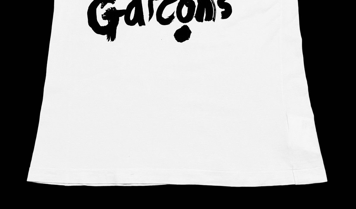 Comme des Garcons Rare Design Vintage Brand Comme Des Garcons T-shirt 2000s Size US L / EU 52-54 / 3 - 4 Thumbnail