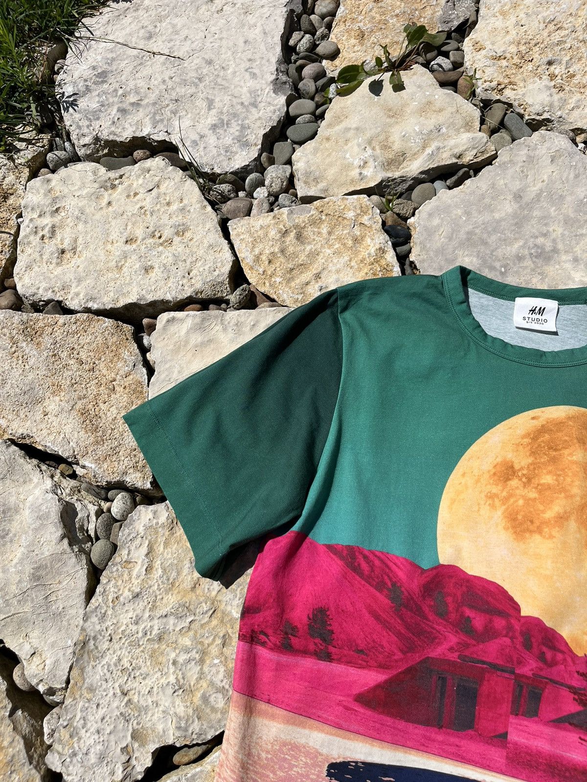 H&M H&M Studio S/S 2020 abstract colorful moon lake rock tee y2k Size US S / EU 44-46 / 1 - 3 Thumbnail