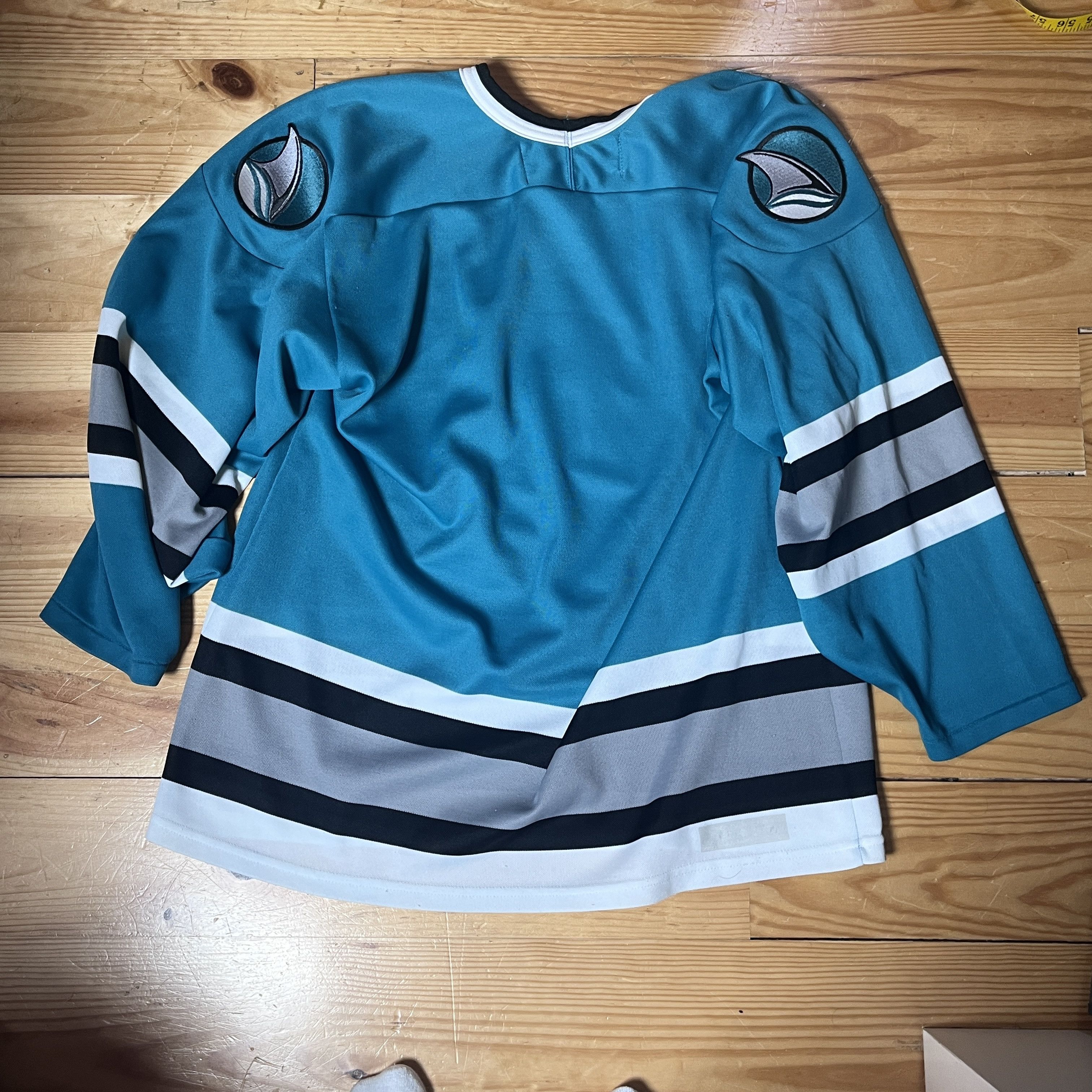 Ccm San Jose Sharks CCM Jersey 90s Canada L Size US L / EU 52-54 / 3 - 3 Thumbnail