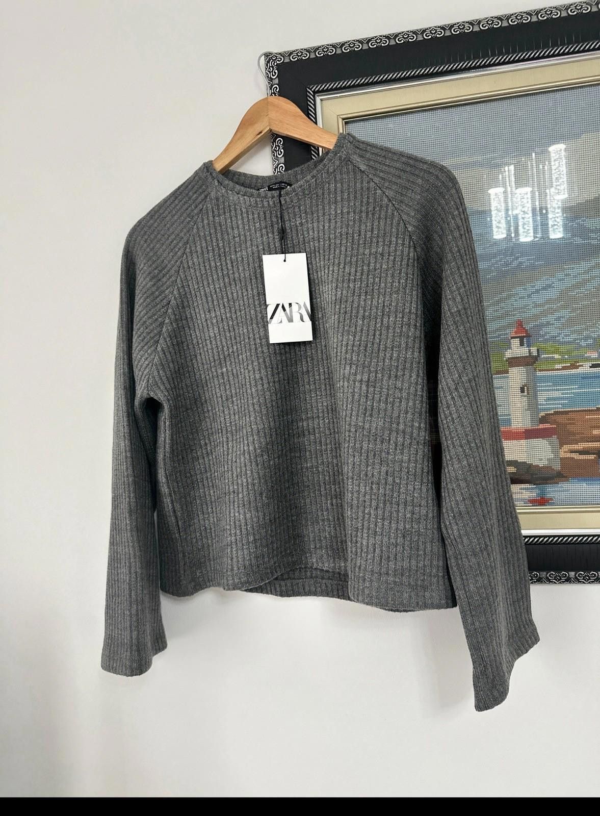 Zara ZARA Jumper Wide Arms BNWT Size S / US 4 / IT 40 - 1 Thumbnail