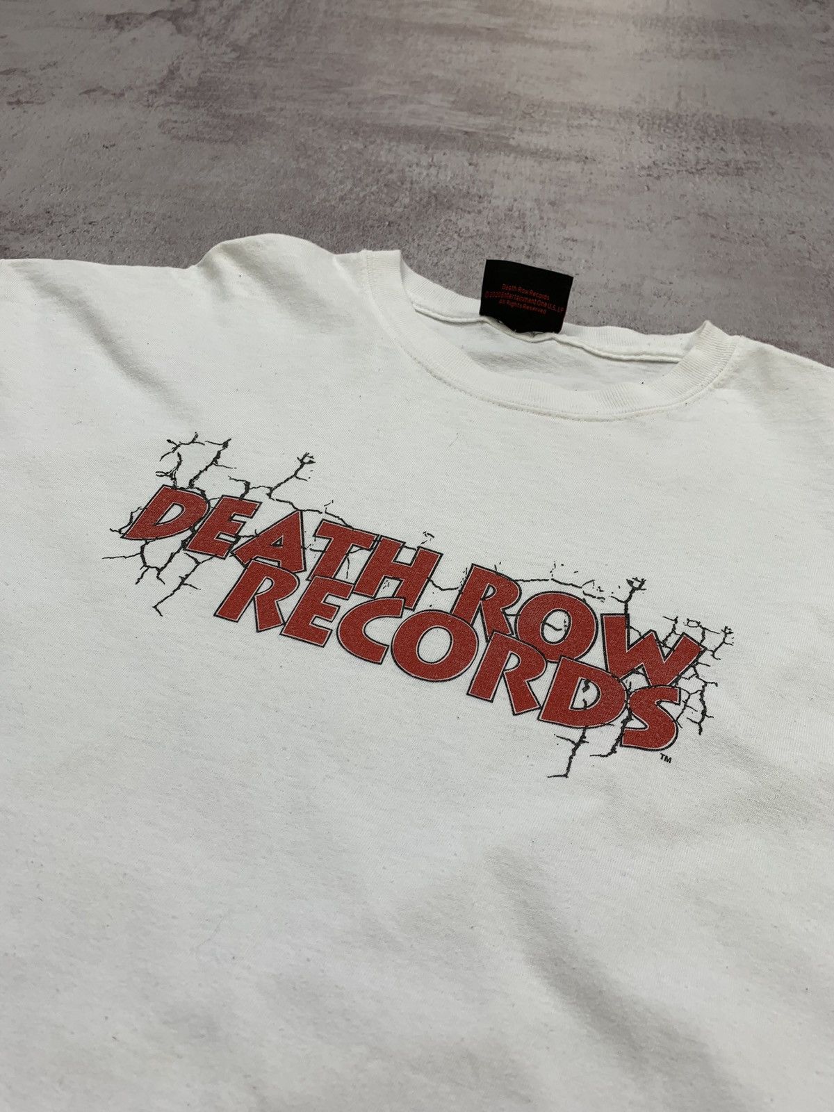 Death Row Records × Rap Tees Death Row Records T-shirt Big Logo Size L Size US L / EU 52-54 / 3 - 10 Thumbnail