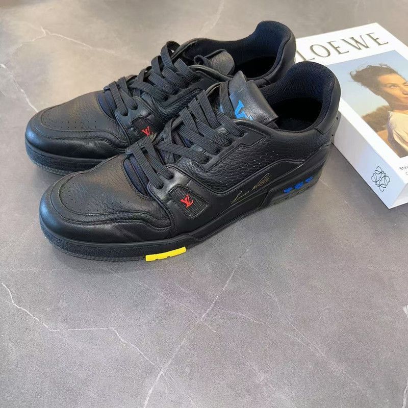 Louis Vuitton Black Trainer Leather Sneakers for Men -2508