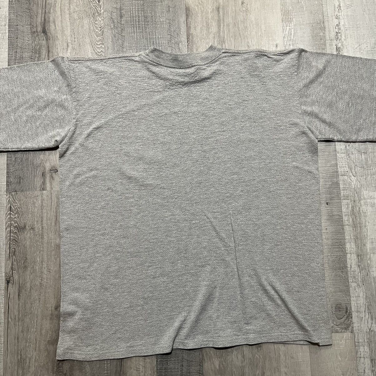Logo Athletic × Vintage VTG Denver Broncos Grey Cotton Knit NFL Football T Shirt Size US XL / EU 56 / 4 - 2 Thumbnail