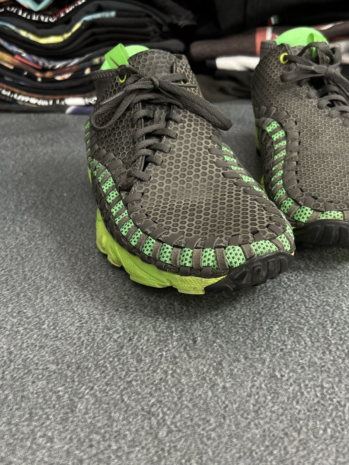 Nike Nike footscape woven Size US 10 / EU 43 - 2 Thumbnail