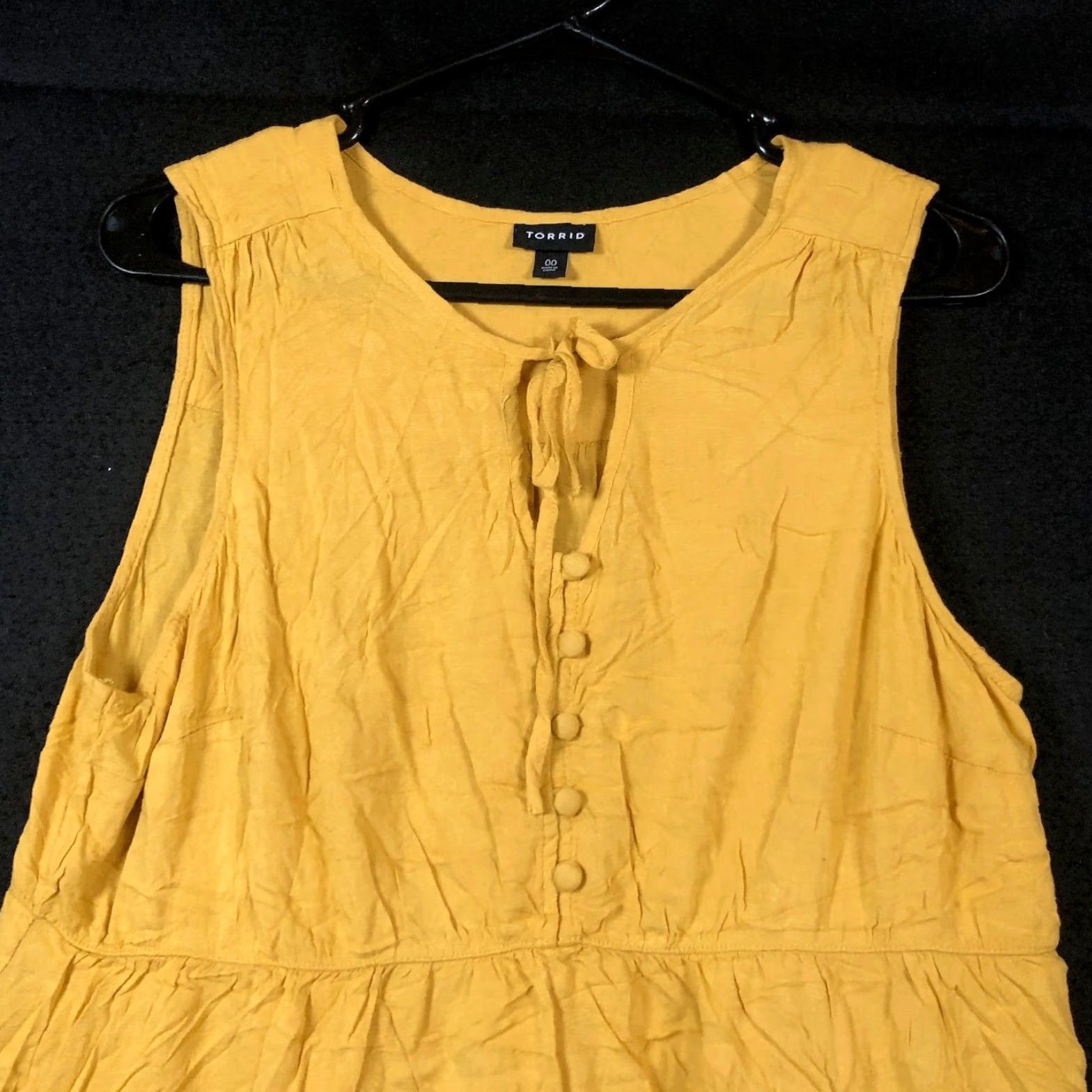 Torrid Torrid Womens Blouse Yellow V Neck Button Down Henley Sleeveless 00 Size XXS / US 00 / IT 34 - 2 Thumbnail