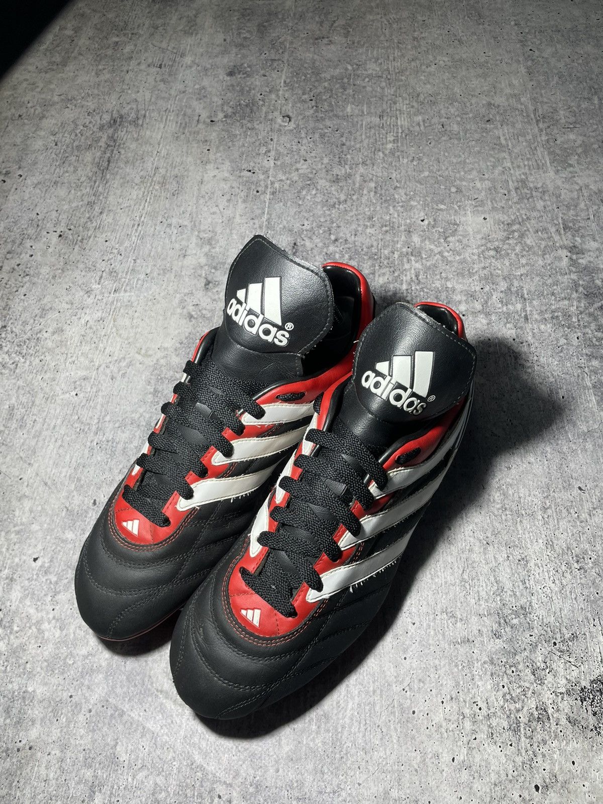 Vintage Vintage Boots Adidas Predator TRX 2001 Size US 7 / EU 40 - 14 Thumbnail
