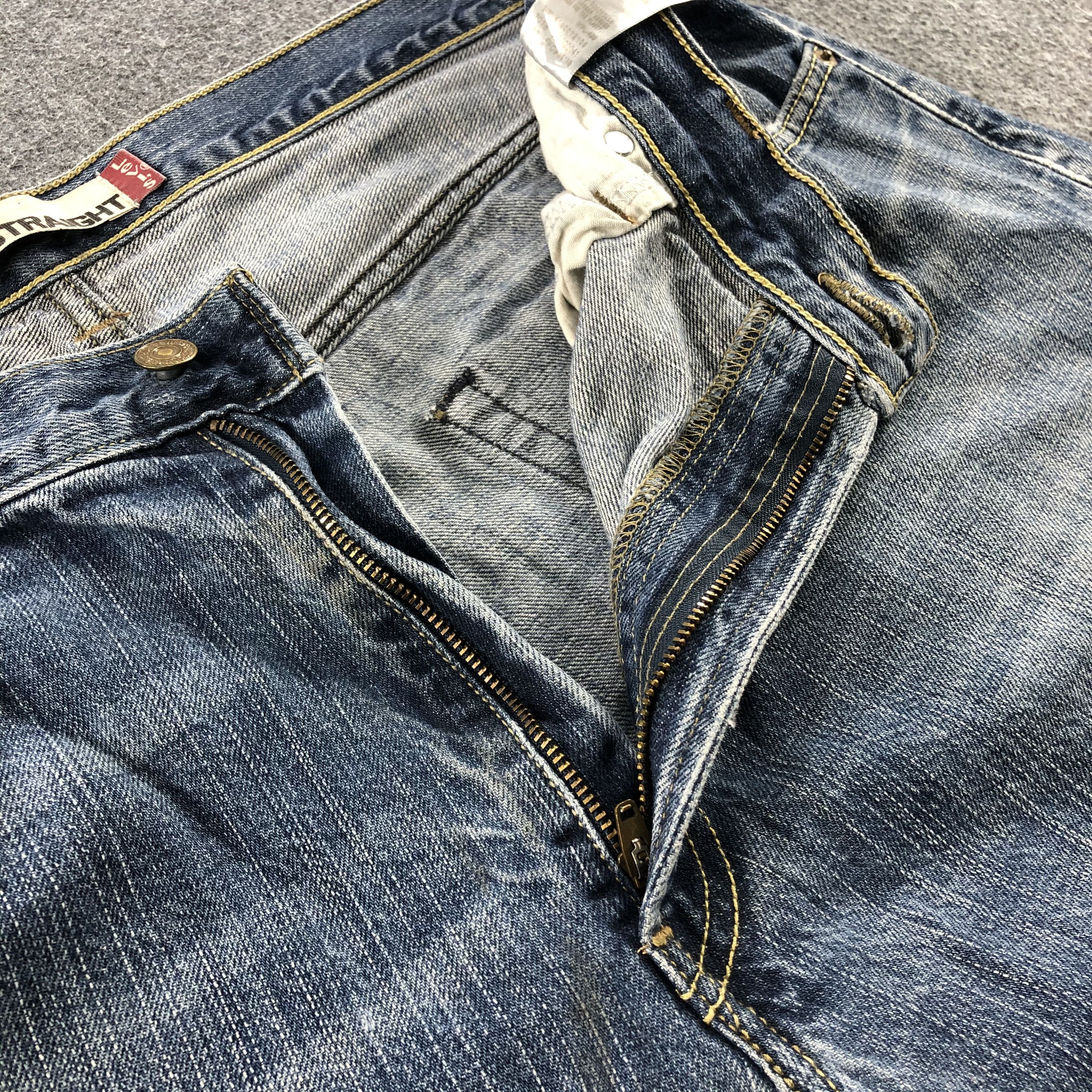 Levi's Vintage Mid Blue Levis 569 Jeans-J1260 Size US 37 - 8 Thumbnail