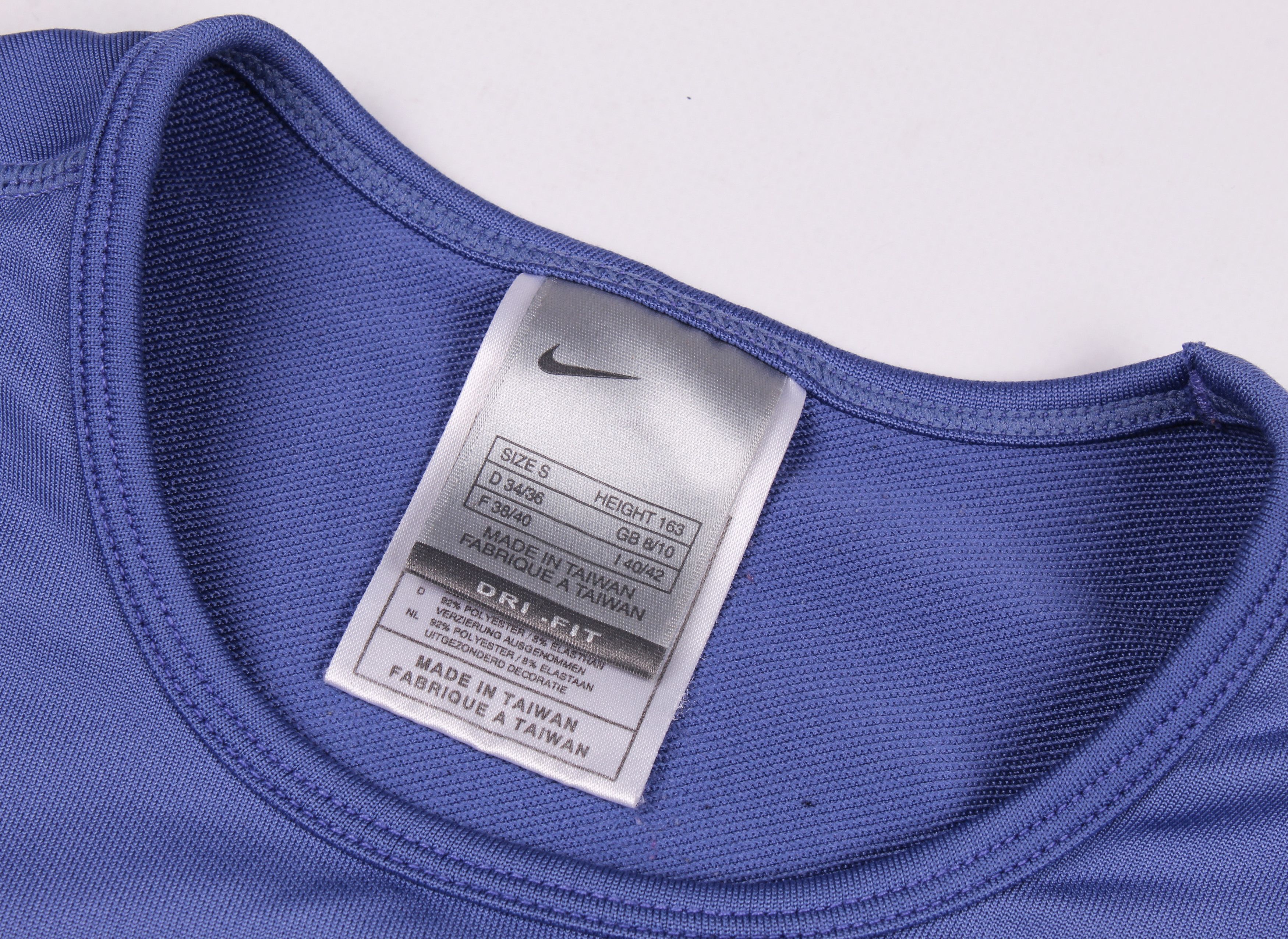 Nike × Vintage Nike Vintage 00's Long Sleeve Top Size S / US 4 / IT 40 - 5 Thumbnail