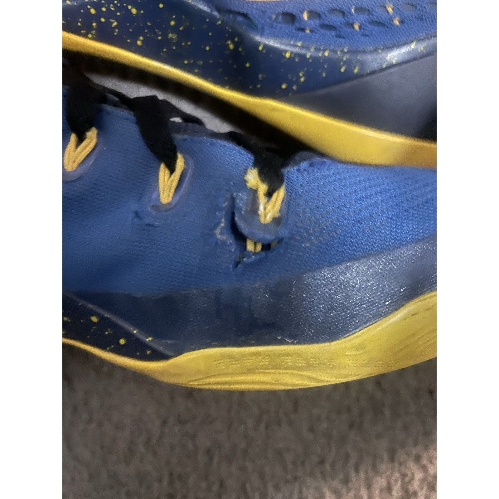 Nike Size 13 - Nike Kobe 9 EM Gym Blue University Gold 646701-474 Size US 13 / EU 46 - 8 Thumbnail
