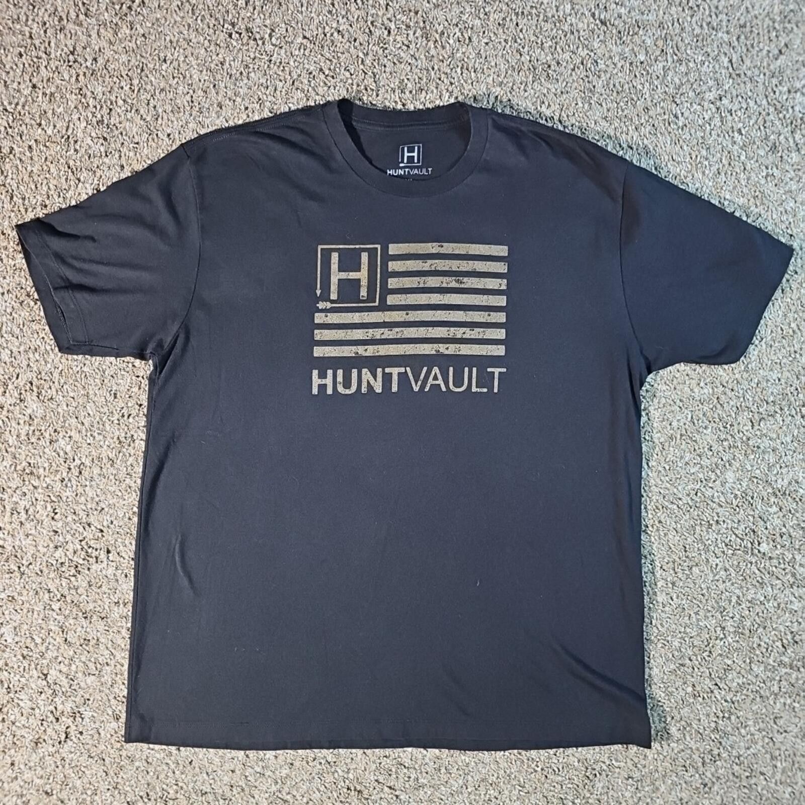 Other Hunt Vault XL Tshirt Size US XL / EU 56 / 4 - 1 Thumbnail