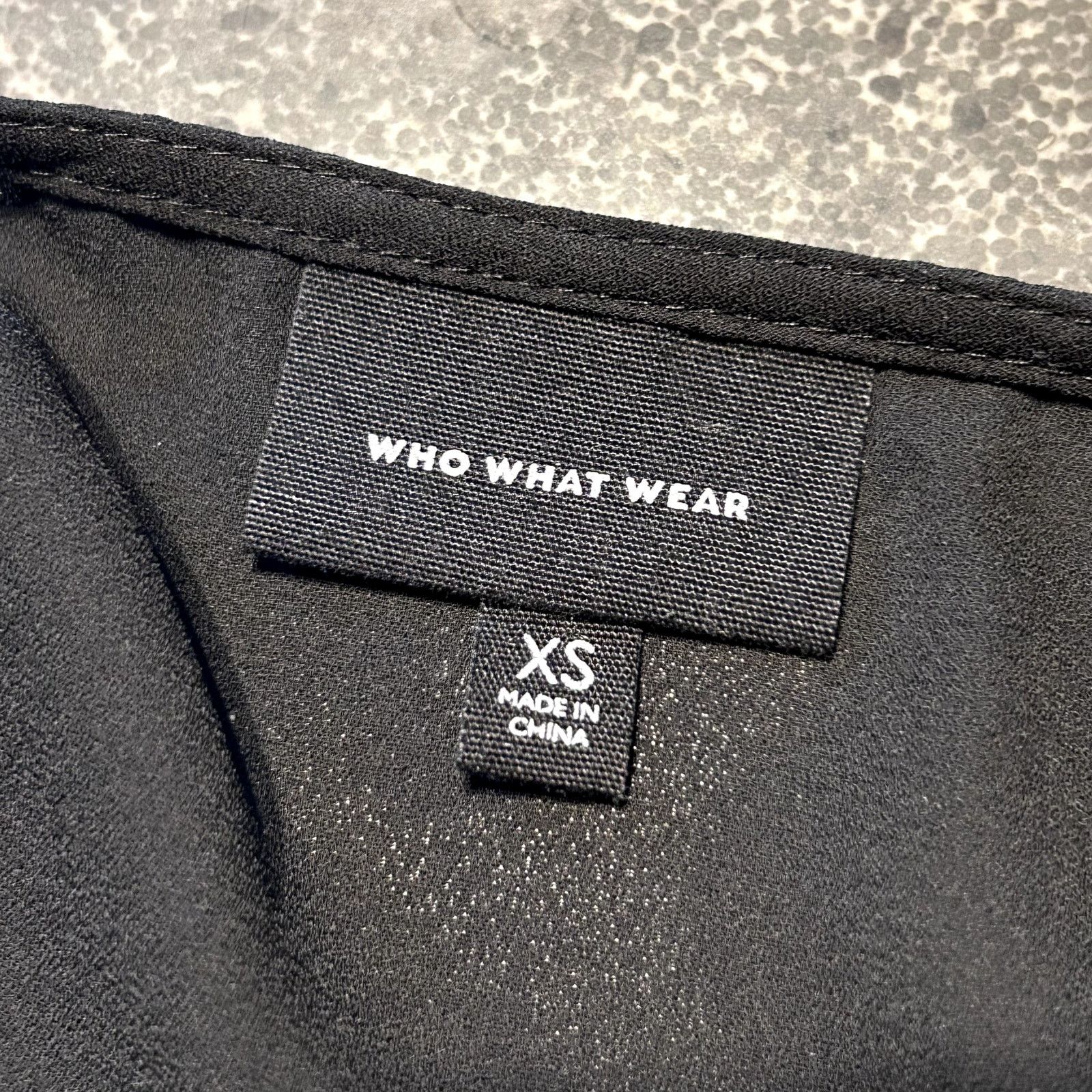 WhoWhat Black Wrap Blouse Top with Short Bell Sleeves V Neck XS Size XS / US 0-2 / IT 36-38 - 3 Thumbnail
