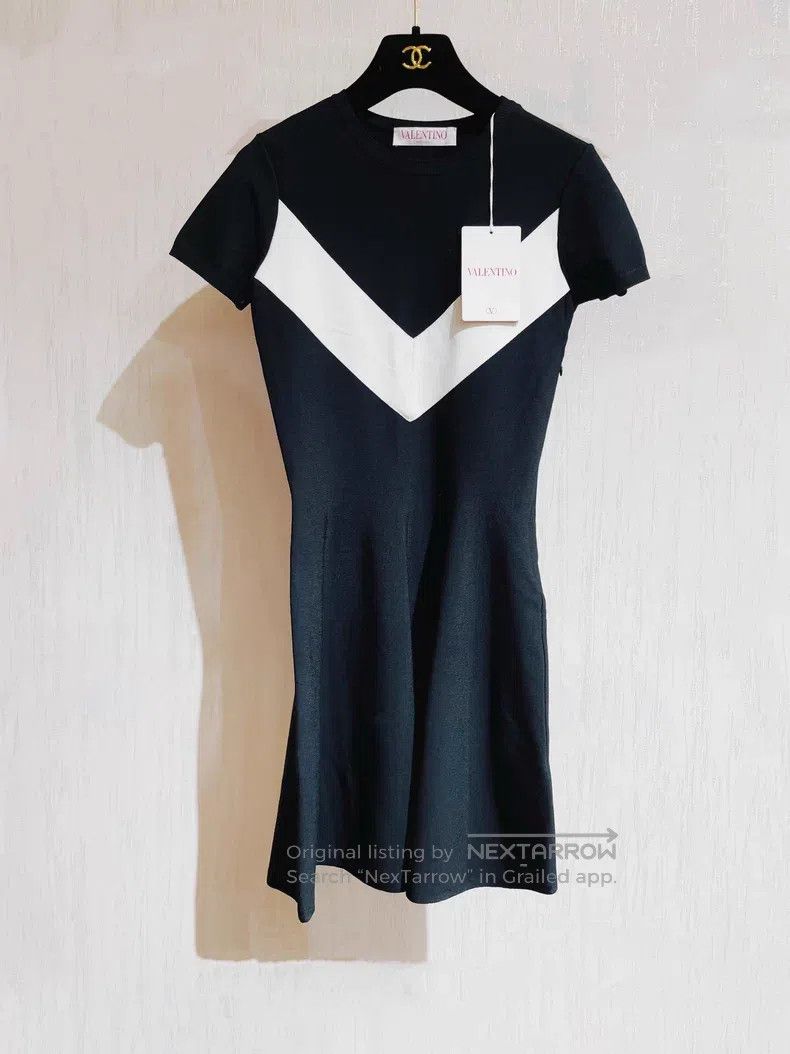 Valentino Valentino V-color-blocked silk wool skirt Size XS / US 0-2 / IT 36-38 - 1 Thumbnail