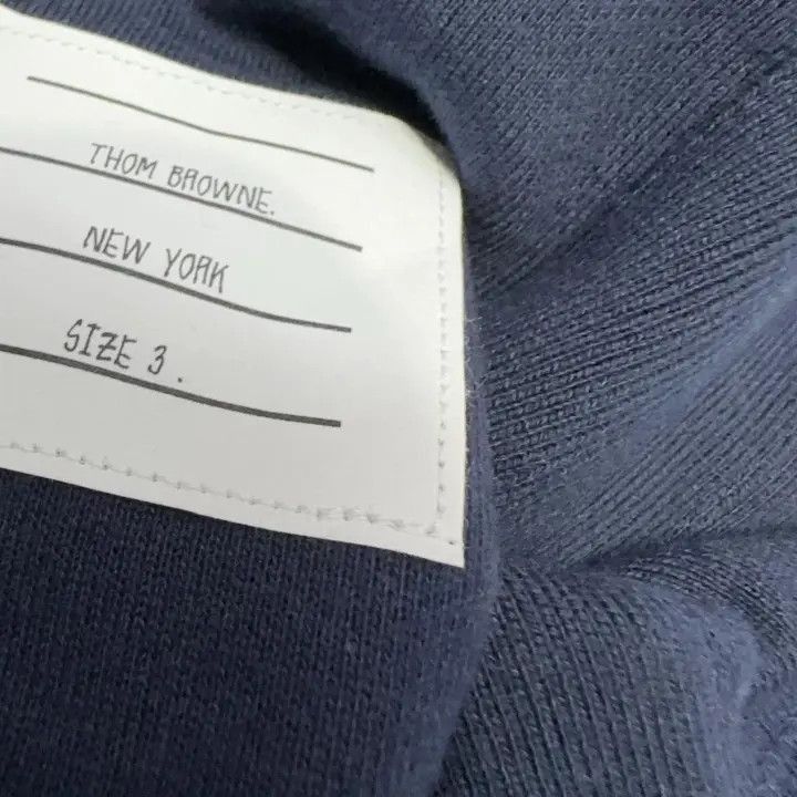 Thom Browne Thom Browne Classic Navy Crewneck Sweatshirt -2507 Size US M / EU 48-50 / 2 - 5 Thumbnail