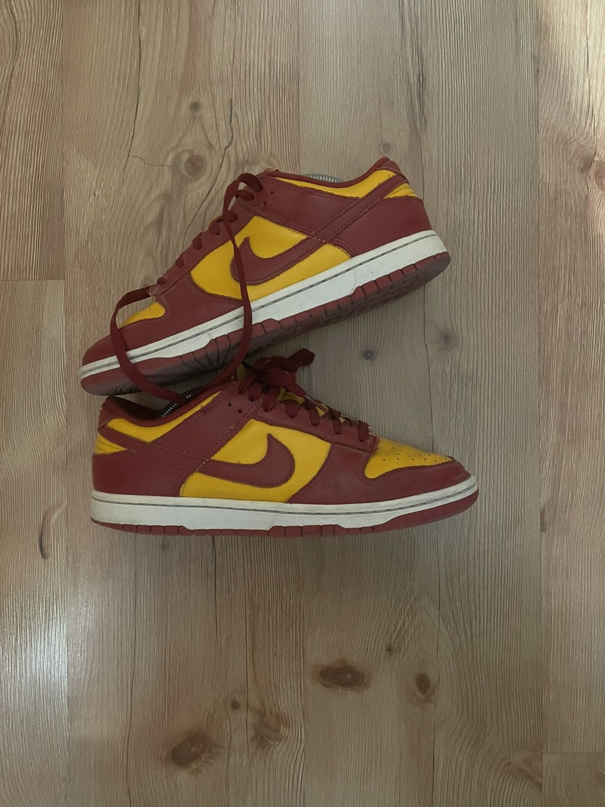 Nike Nike dunk low ‘Midas gold’ Size US 9.5 / EU 42-43 - 1 Thumbnail