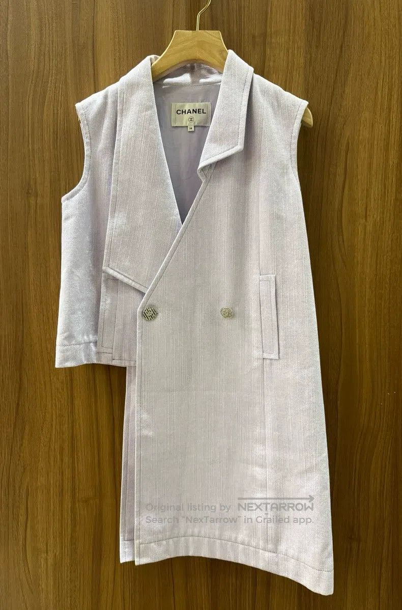 Chanel Chanel Women's vest Size XS / US 0-2 / IT 36-38 - 1 Thumbnail