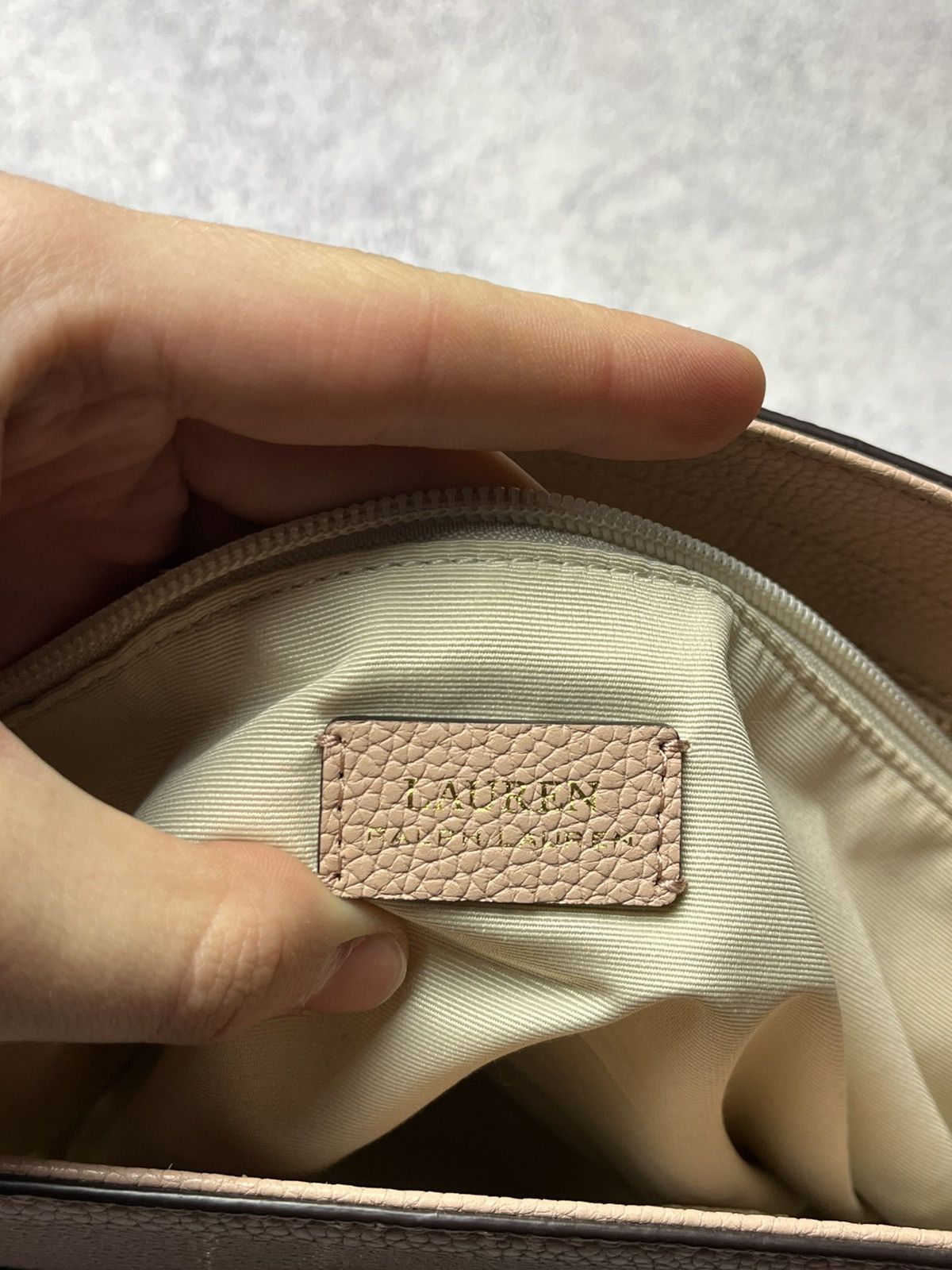 Polo Ralph Lauren LAUREN RALPH LAUREN MELLOW PINK LEATHER MEDIUM GRAB BAG Size ONE SIZE - 15 Thumbnail