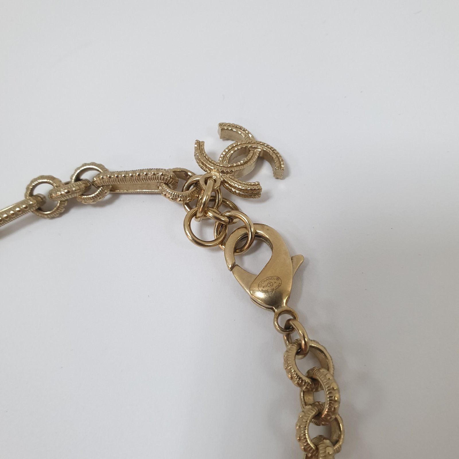 Chanel Chanel Gripoix & Strass CC Pendant Necklace Size ONE SIZE - 5 Thumbnail