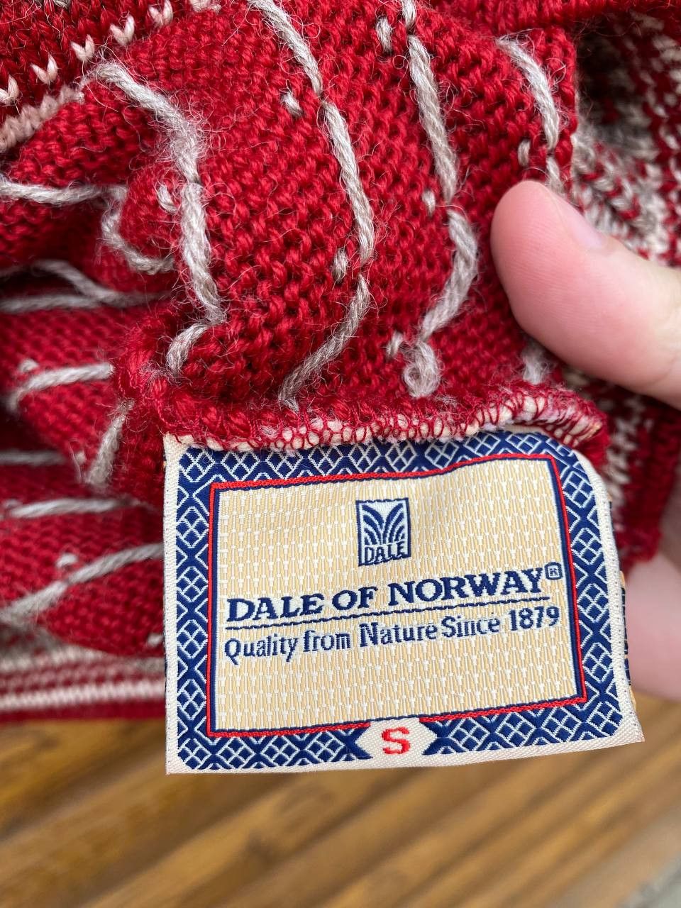 Dale Of Norway × Vintage Vintage DALE OF NORWAY knit wool sweater 90s Size US S / EU 44-46 / 1 - 4 Thumbnail
