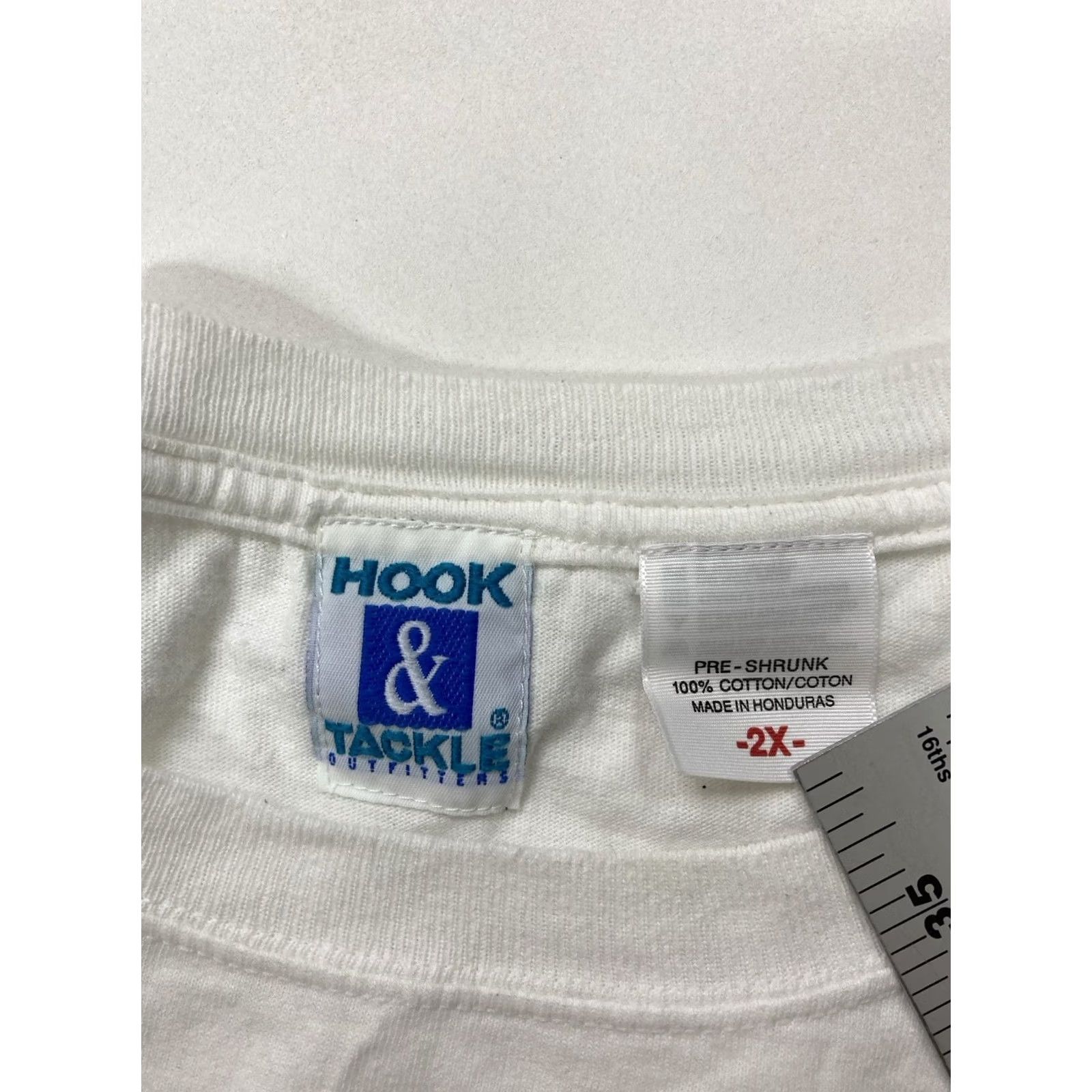 Vintage Hook & Tackle Get Hooked Graphic Pocket T-shirt Men XXL White Pirate Skull Shirt Size US XXL / EU 58 / 5 - 5 Thumbnail