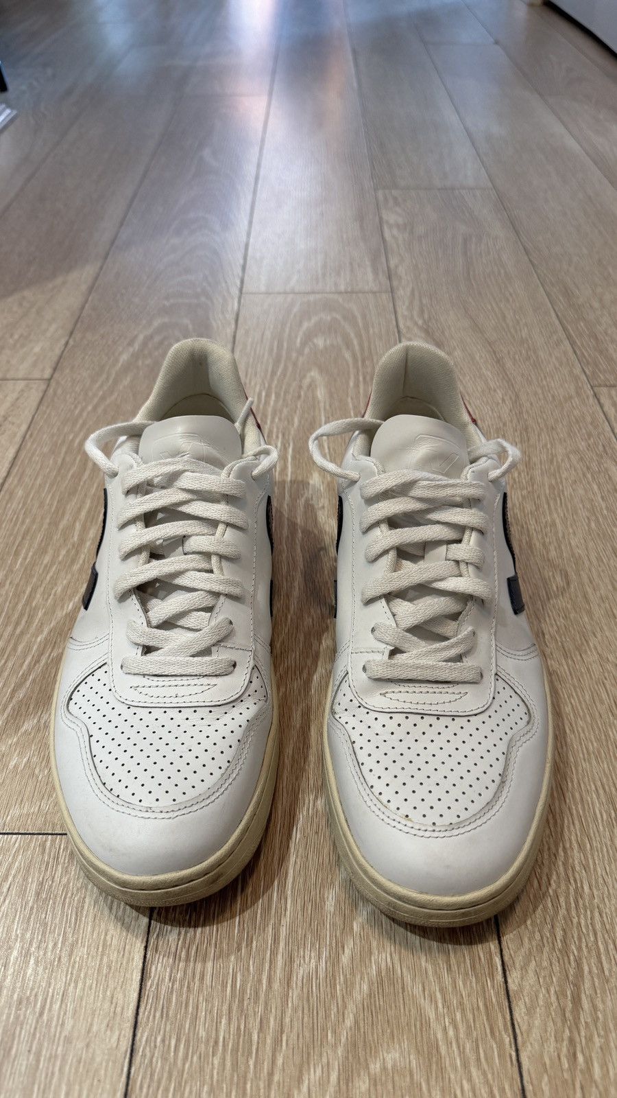 Veja Veja V-10 Size US 8 / EU 41 - 2 Thumbnail