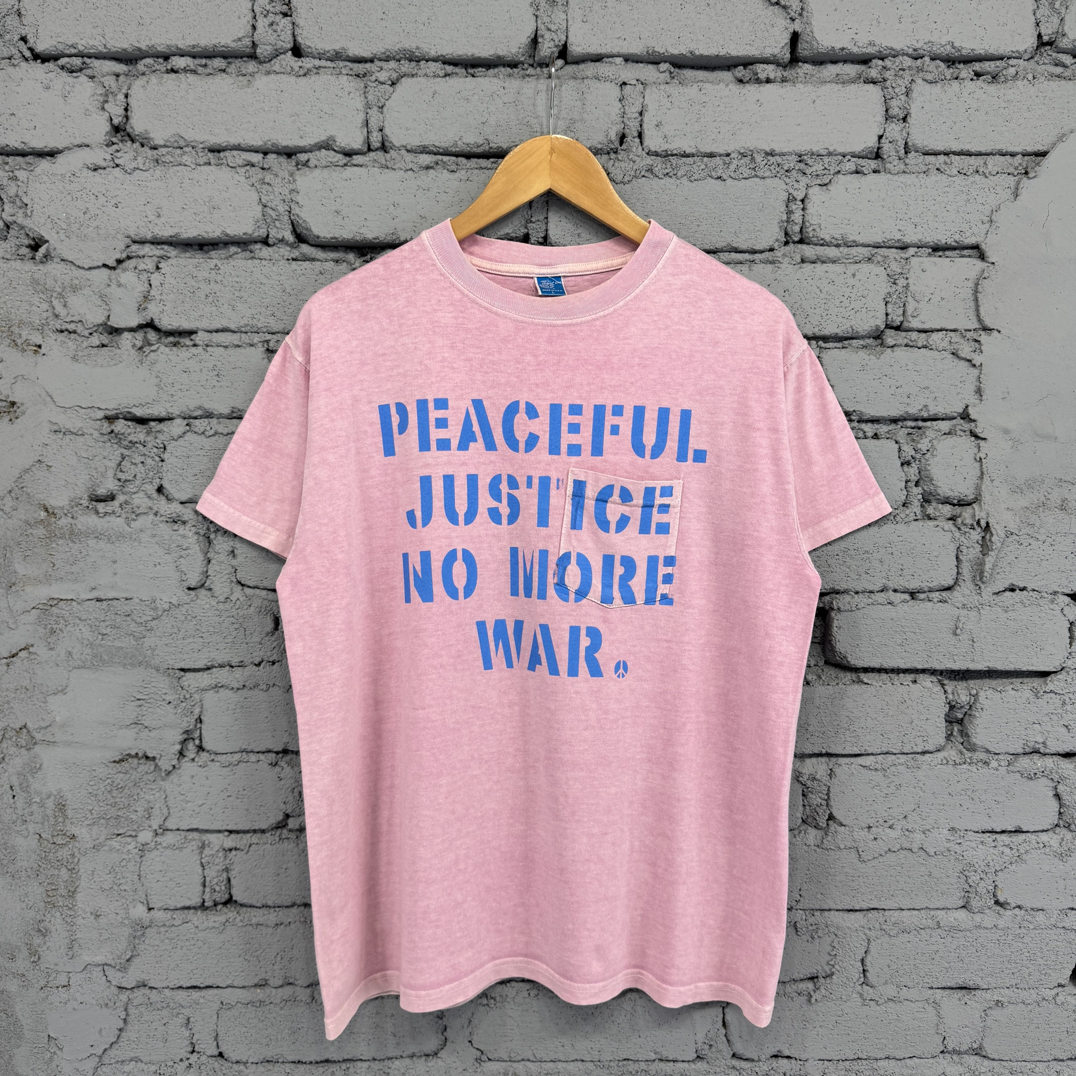 Vintage Vintage Made In Usa Tshirt Size US L / EU 52-54 / 3 - 1 Thumbnail