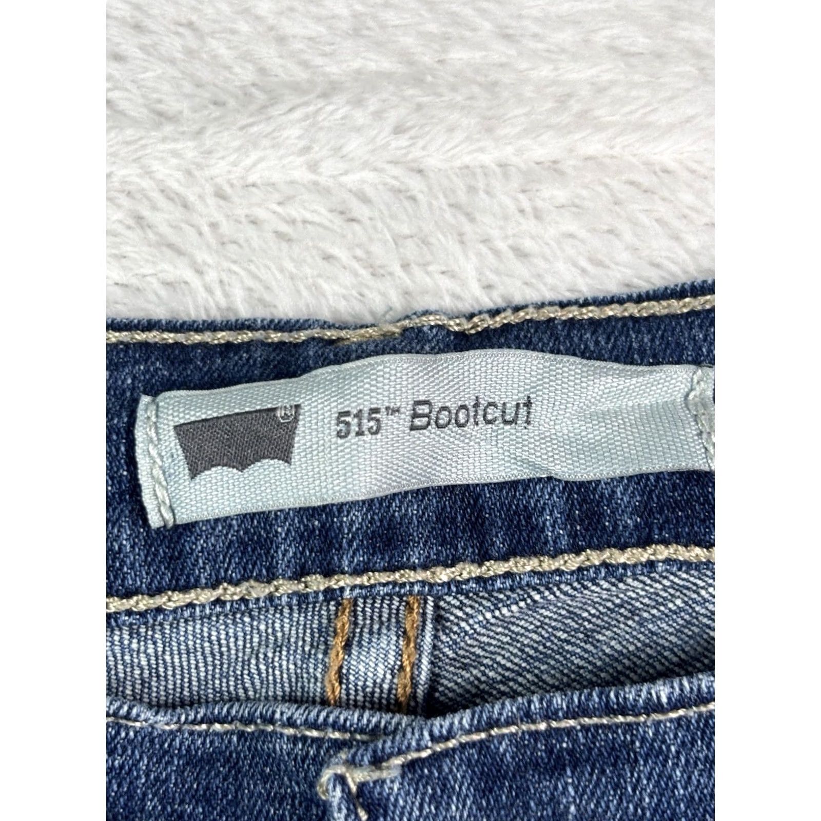 Levi's VINTAGE Levi’s 512 Jeans Women’s Bootcut Blue Denim Stretch Size 12L 31x34 Distressed 90s Womens Jeans Size 34" / US 12 / IT 48 - 7 Thumbnail