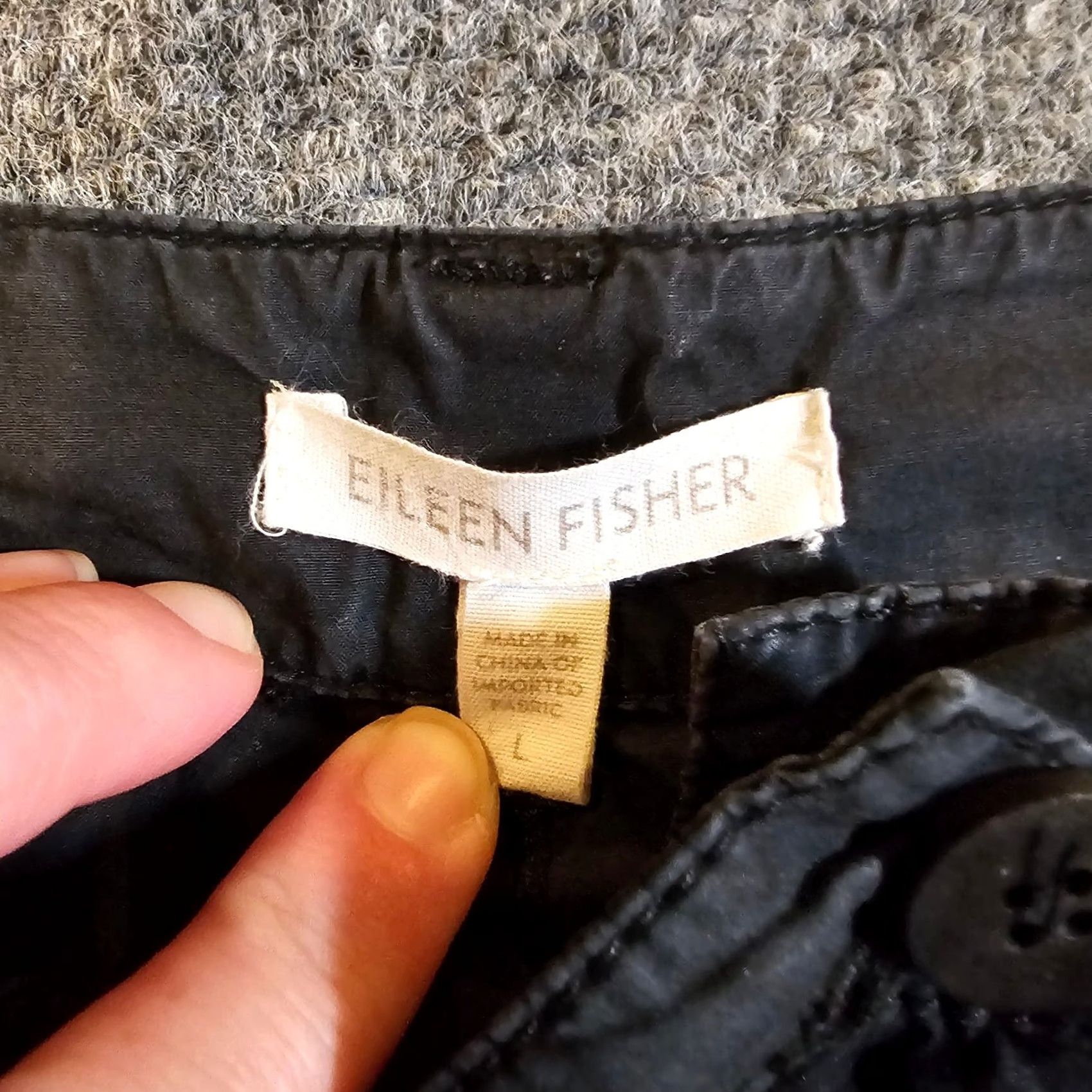 Eileen Fisher Eileen Fisher Pants Womens L Black Capri Zippered Stretch Casual Capris Size 36" / US 14 / IT 50 - 4 Thumbnail