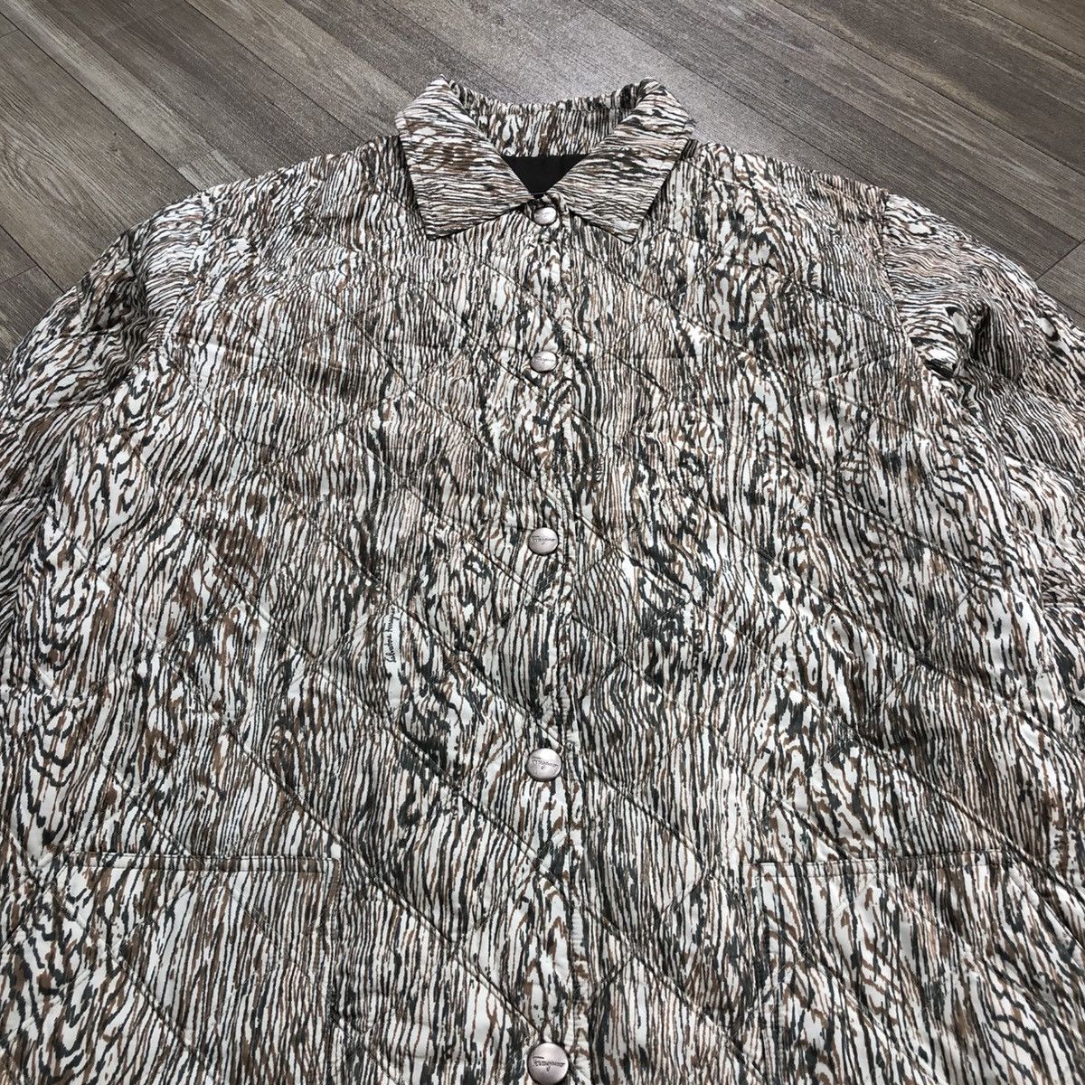 Salvatore Ferragamo × Vintage Vintage Salvatore Ferragamo Quilted Coat Jacket Size US M / EU 48-50 / 2 - 3 Thumbnail