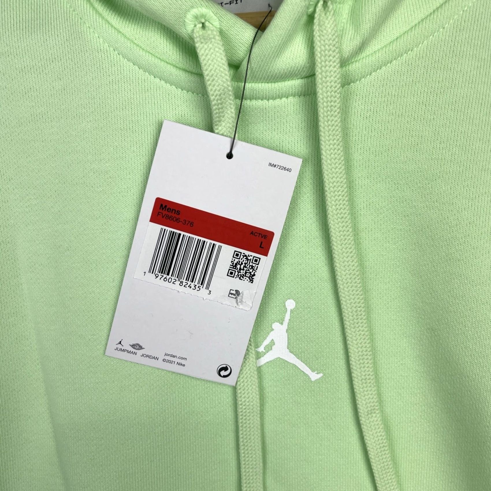 Jordan Brand Air Jordan Hoodie Mens Large Green Sport Dri Fit Pullover Sweatshirt FV8606-376 Size US L / EU 52-54 / 3 - 6 Thumbnail