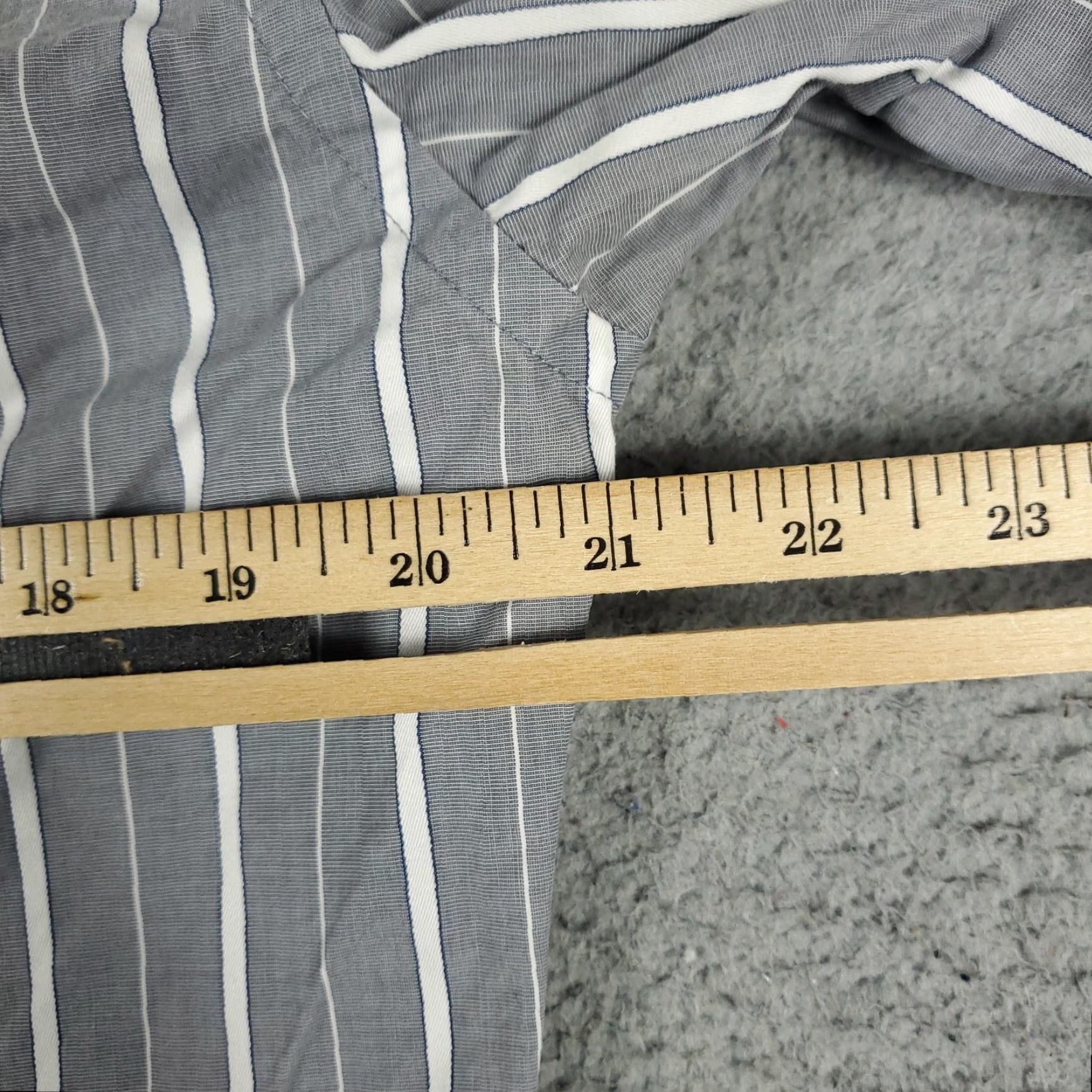 Abercrombie & Fitch VINTAGE Abercrombie & Fitch Shirt Men Medium Gray Striped Button-Up Long Sleeve Formal Casual 90s Preppy Mens Size US M / EU 48-50 / 2 - 7 Thumbnail