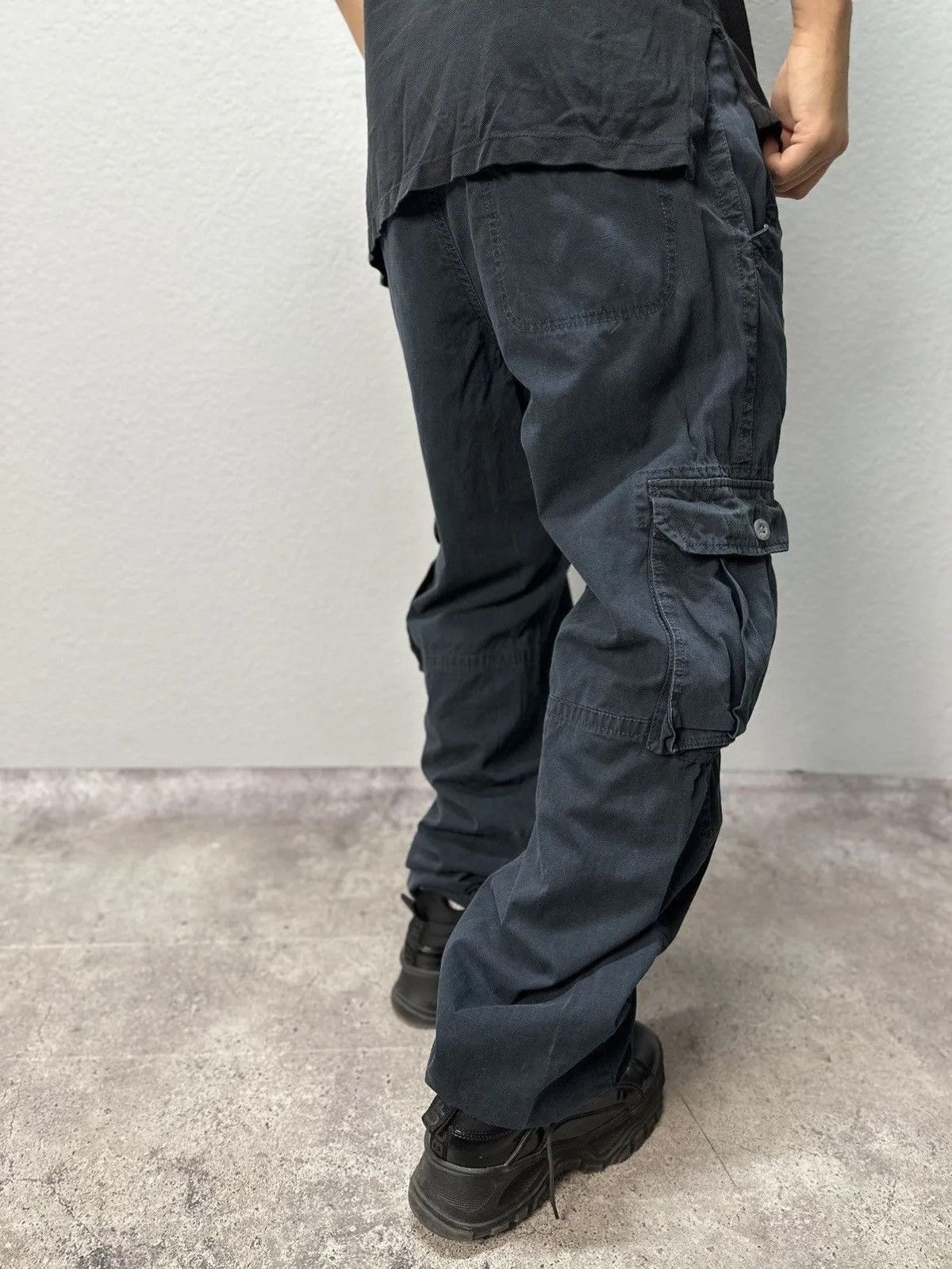 Puma × Vintage Vintage pants Puma cargo baggy streetstyle faded sk8 y2k Size US 32 / EU 48 - 17 Thumbnail