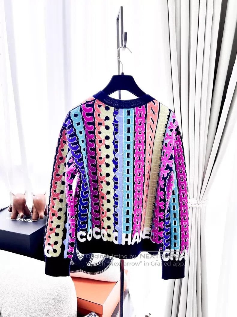 Chanel Chanel Letter bullet screen vertical stripe logo long-slee Size XS / US 0-2 / IT 36-38 - 2 Thumbnail