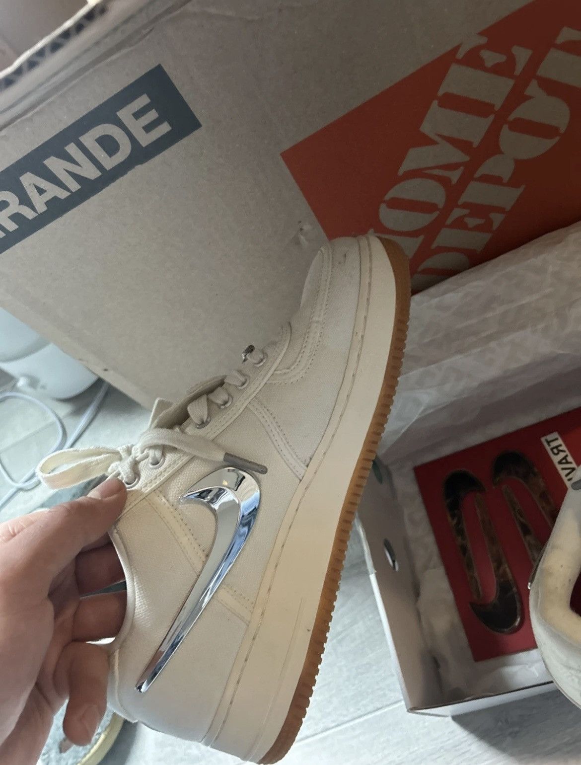 Nike × Travis Scott Nike x travis scott AF1 sail Size US 10 / EU 43 - 2 Thumbnail