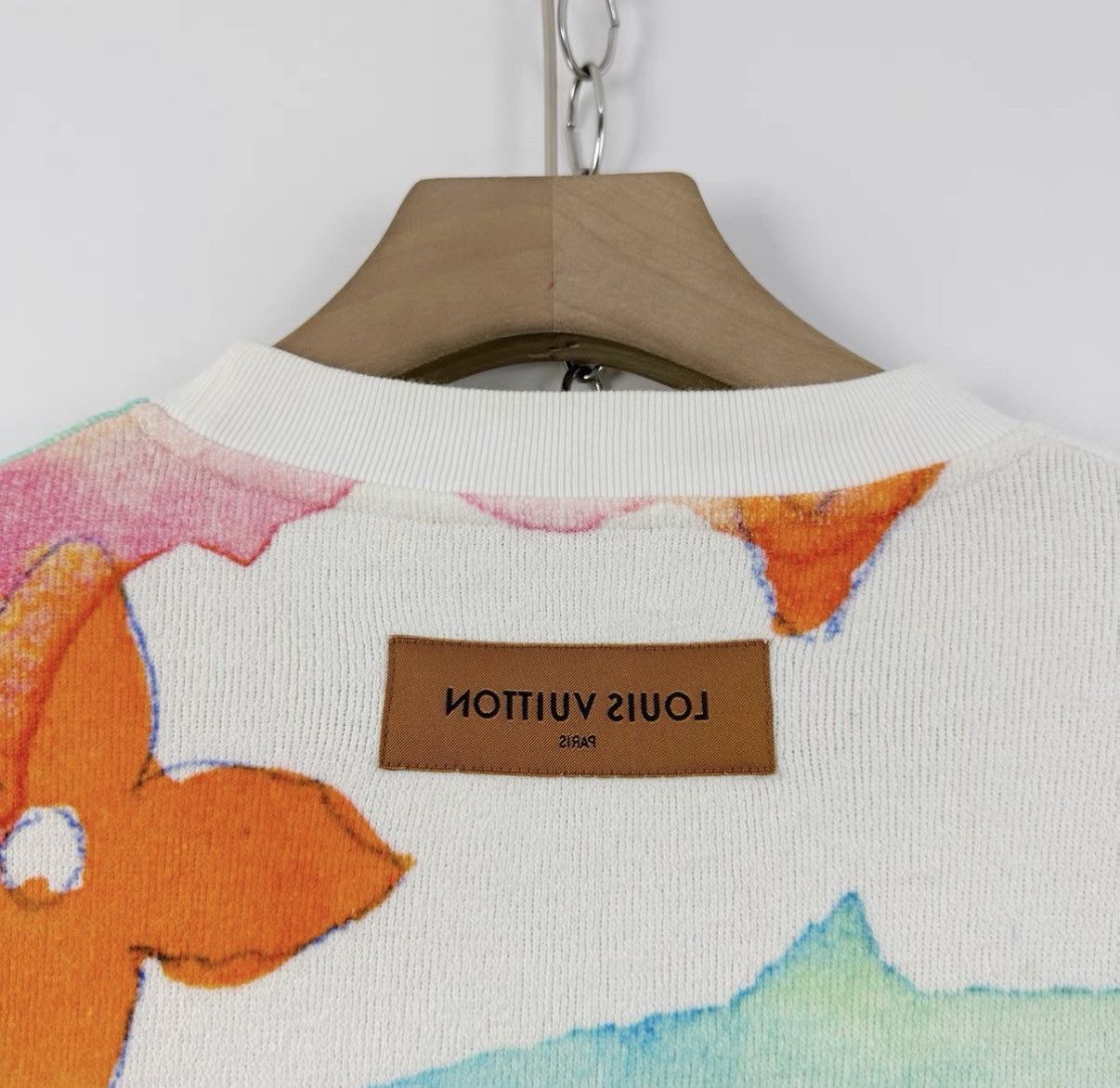 Louis Vuitton Louis Vuitton Colorful Ink Three Flower Print Sweatshirt K12 Size XS / US 0-2 / IT 36-38 - 5 Thumbnail