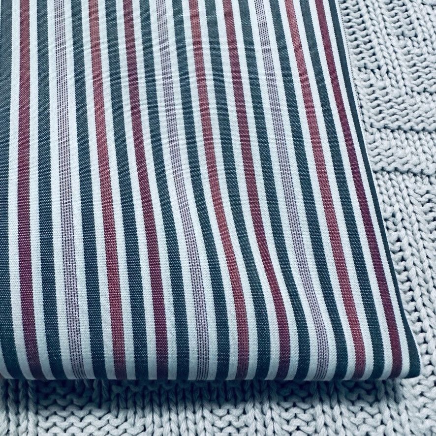 Hugo Boss Hugo Boss red and gray striped button down Size US L / EU 52-54 / 3 - 4 Thumbnail