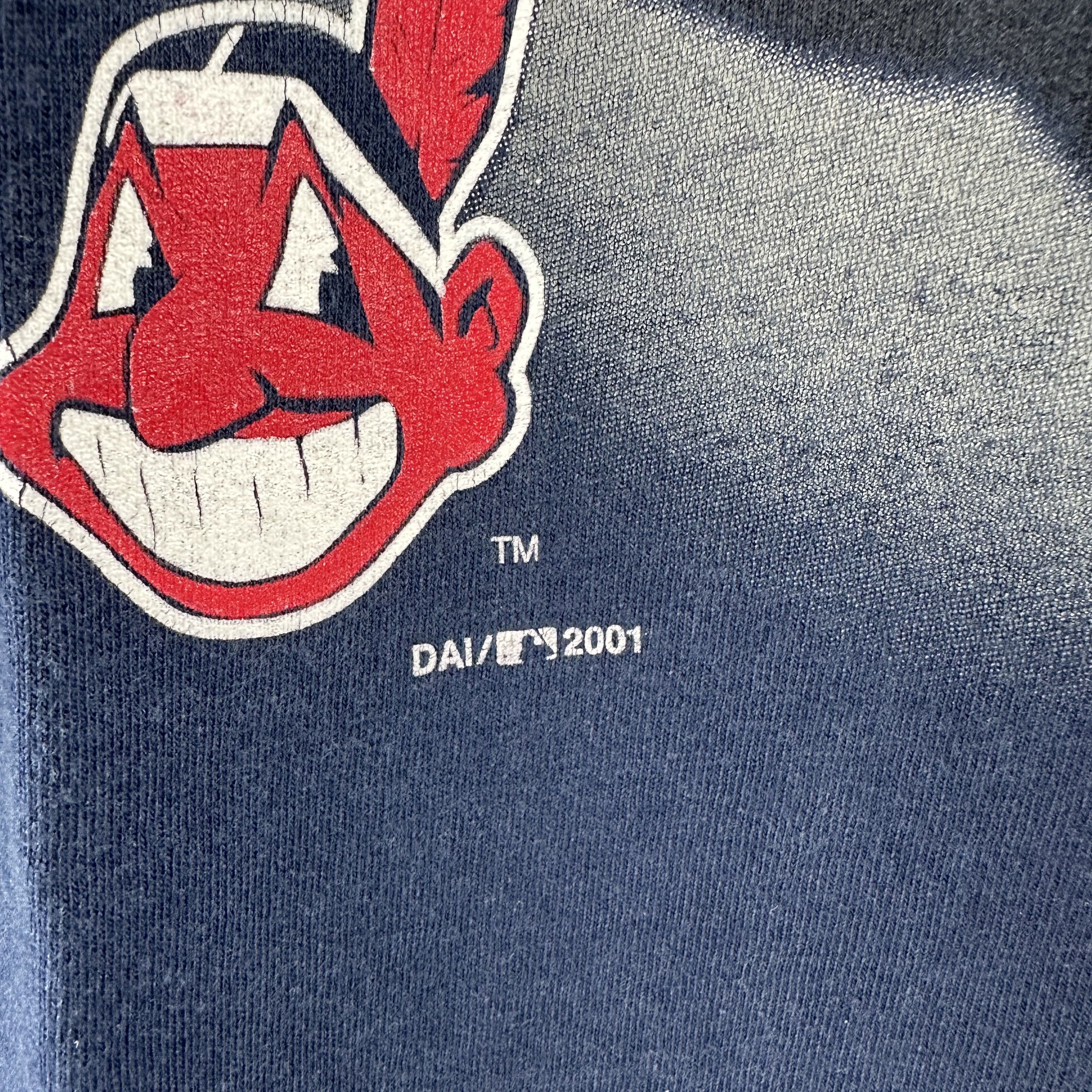 Vintage Vintage 2001 Cleveland Indians MLB Baseball Graphic T-Shirt Size US XL / EU 56 / 4 - 4 Thumbnail
