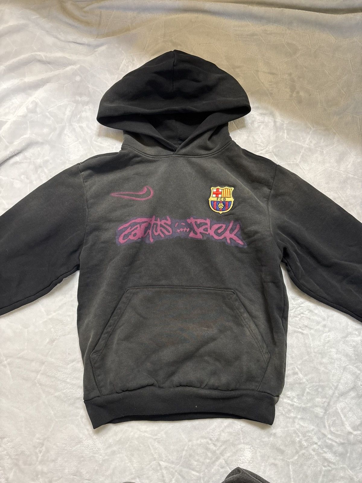 Travis Scott Travis Scott Barecelona Hoodie Size US S / EU 44-46 / 1 - 1 Thumbnail