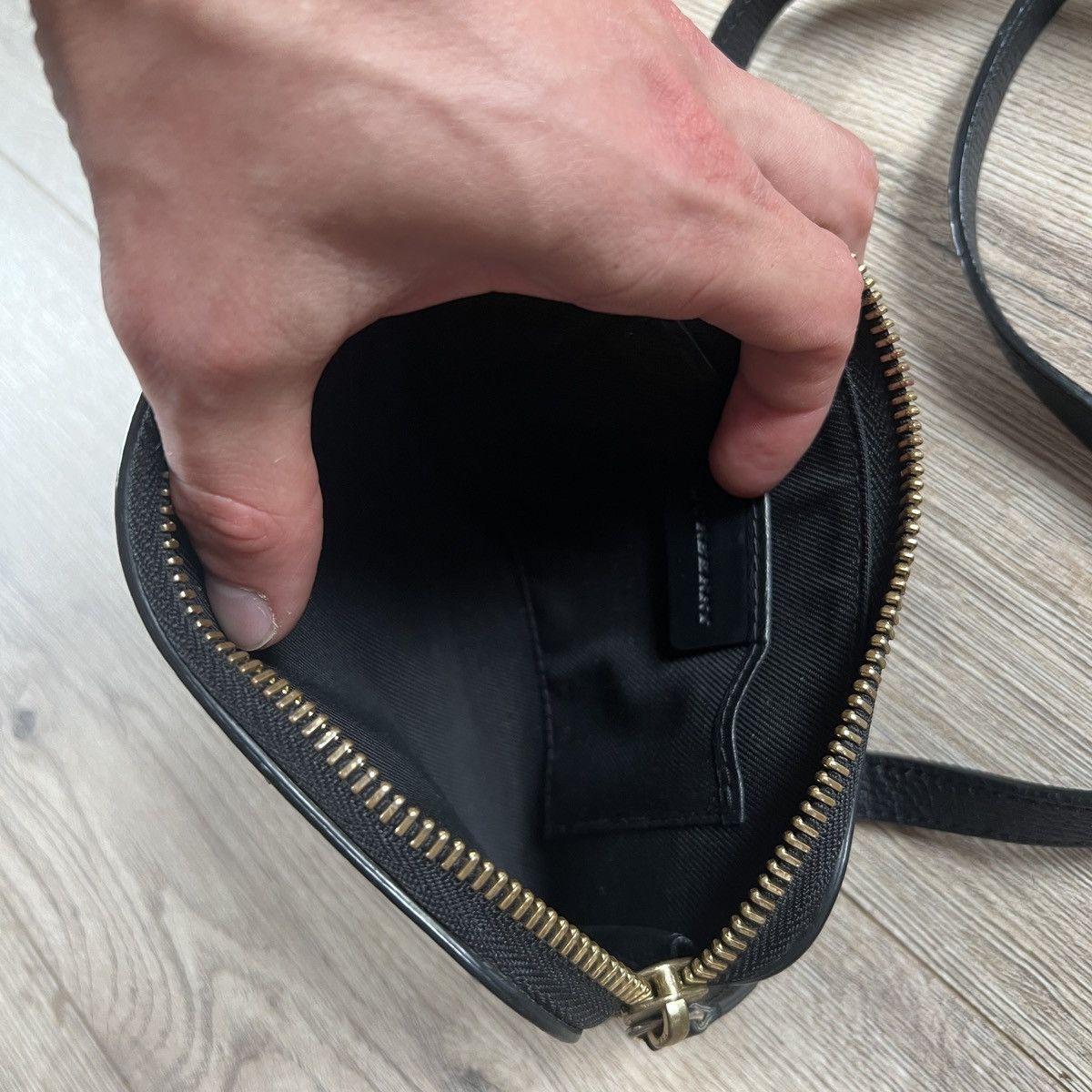 Burberry Burberry Mini Mag Crossbody Black Leather Size ONE SIZE - 12 Thumbnail