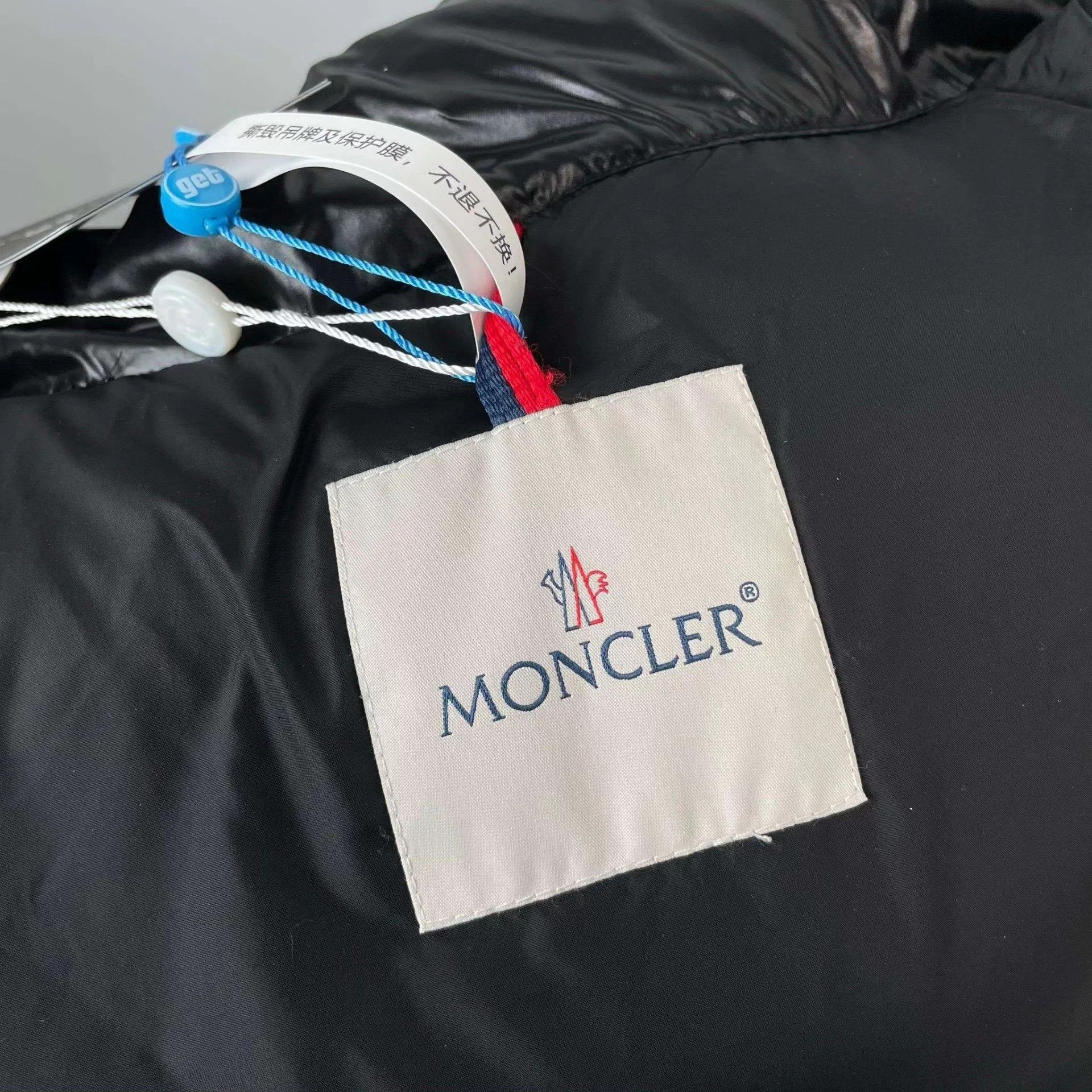 Moncler Moncler Kids Puffer Jacket Size 14 Black 2016 Size XS / US 0-2 / IT 36-38 - 6 Thumbnail