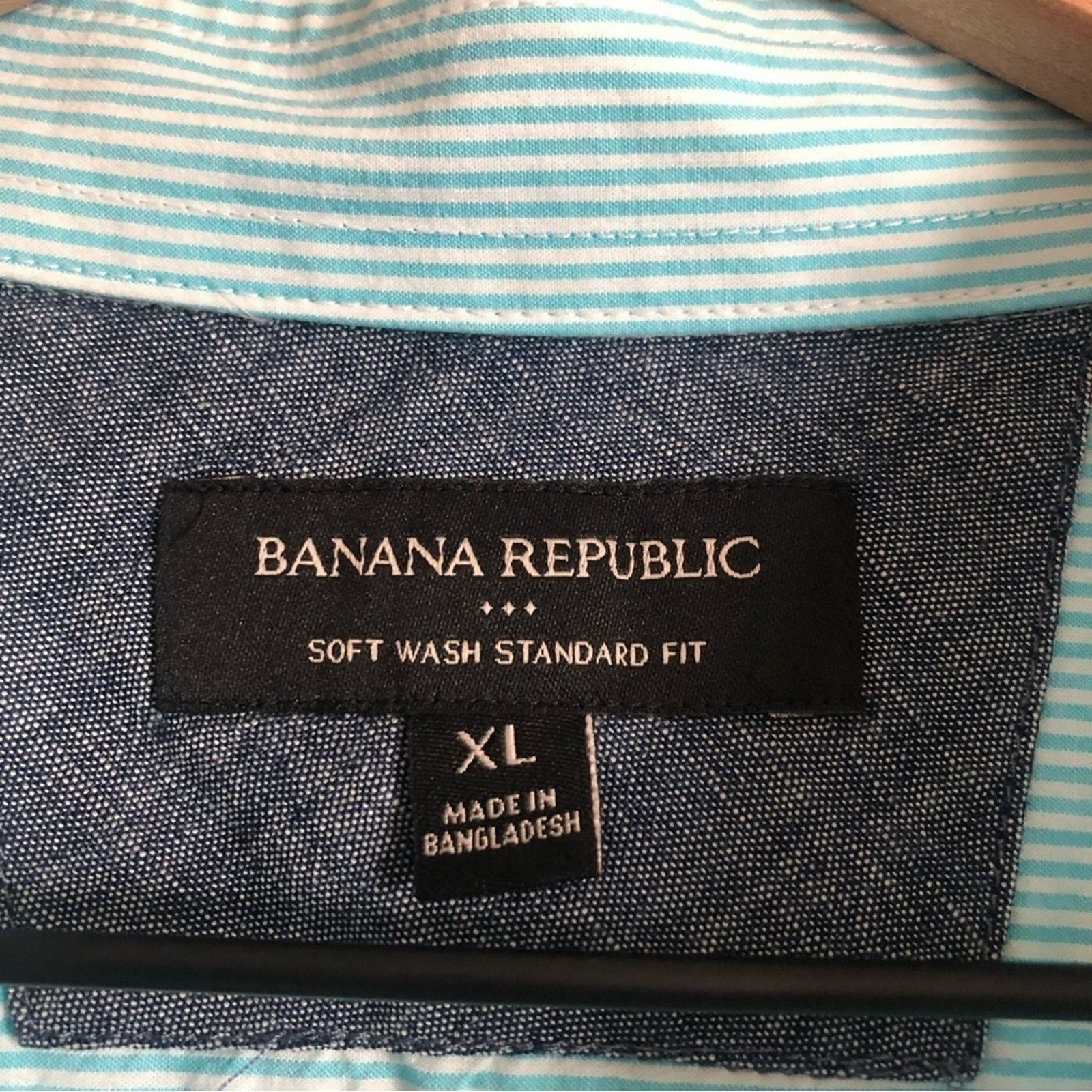 Banana Republic Banana Republic Soft Wash Blue Striped Button Up Shirt Size US XL / EU 56 / 4 - 3 Thumbnail