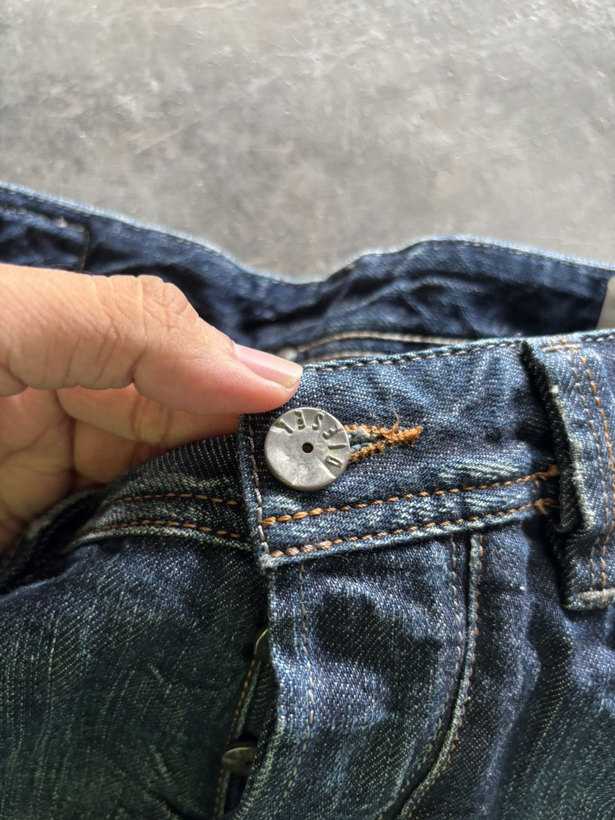 Diesel × Diesel Black Gold distressed diesel industry denim sick faded design Size US 34 / EU 50 - 3 Thumbnail