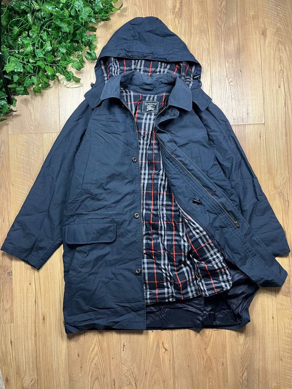 Burberry 00’s BURBERRY NOVA CHECK HOODED COAT RARE OLD MONEY Size US L / EU 52-54 / 3 - 1 Thumbnail